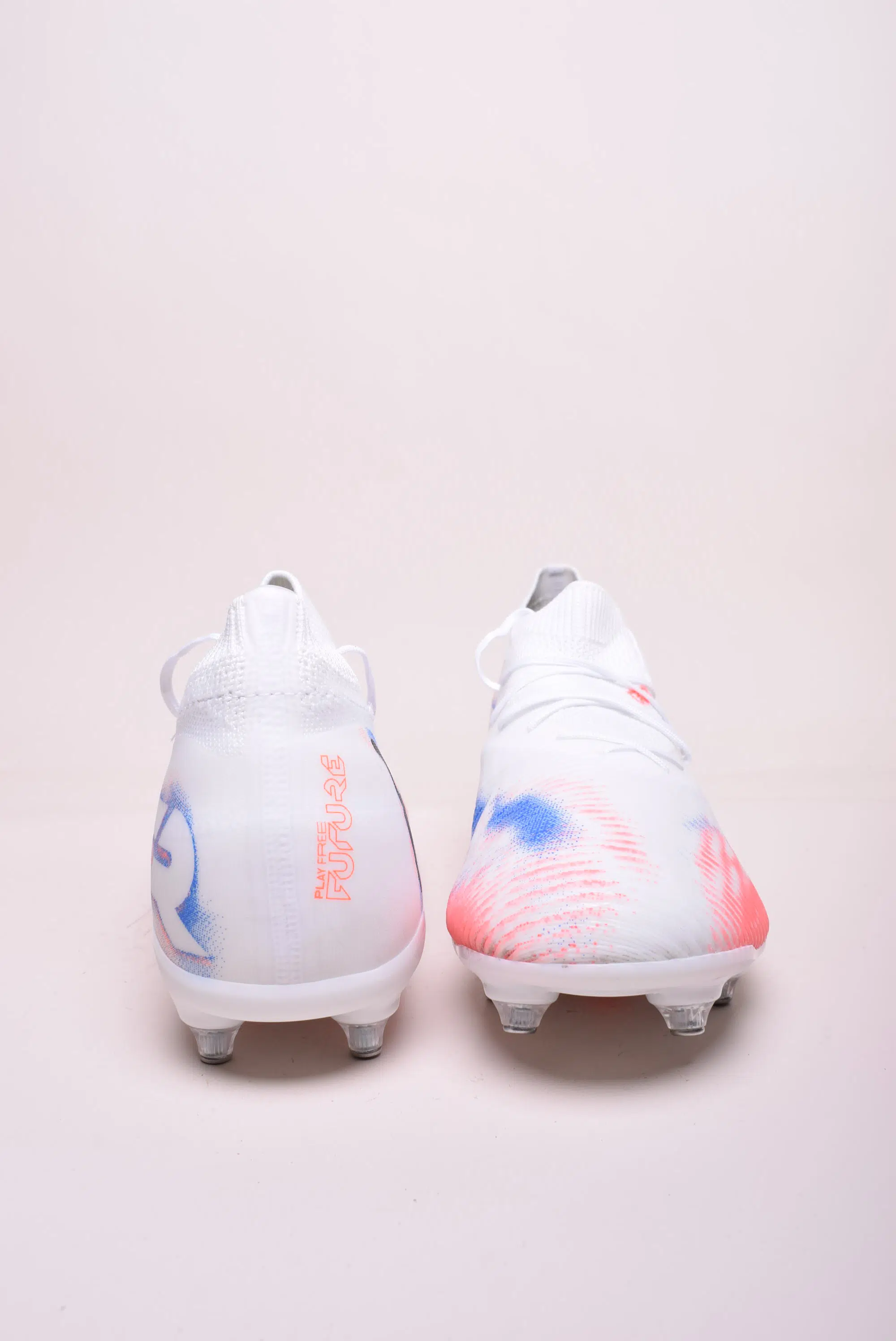 Ghete fotbal barbati Future 8 Pro MG [2]