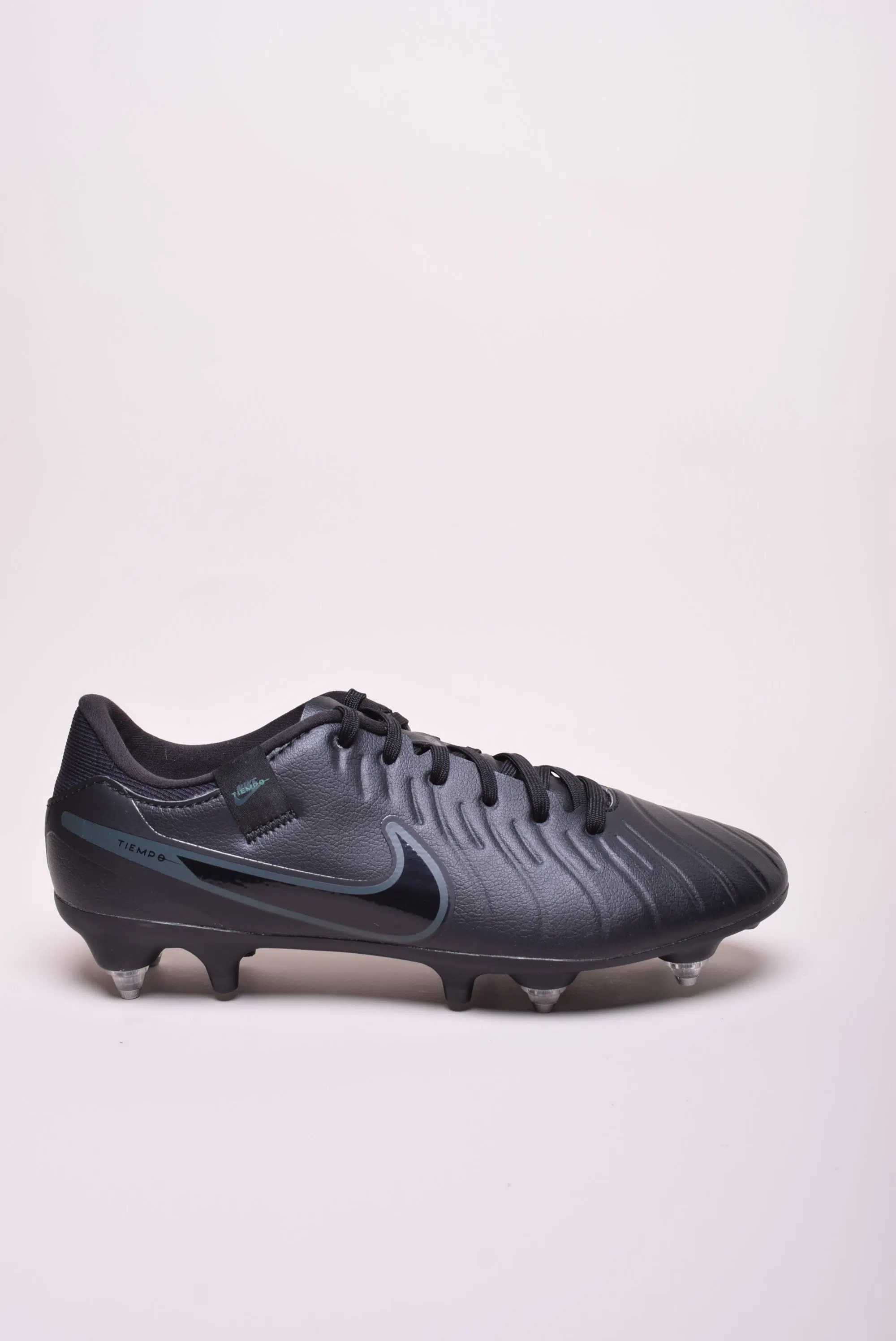 Ghete fotbal barbati Legend 10 Academy SG-Pro AC