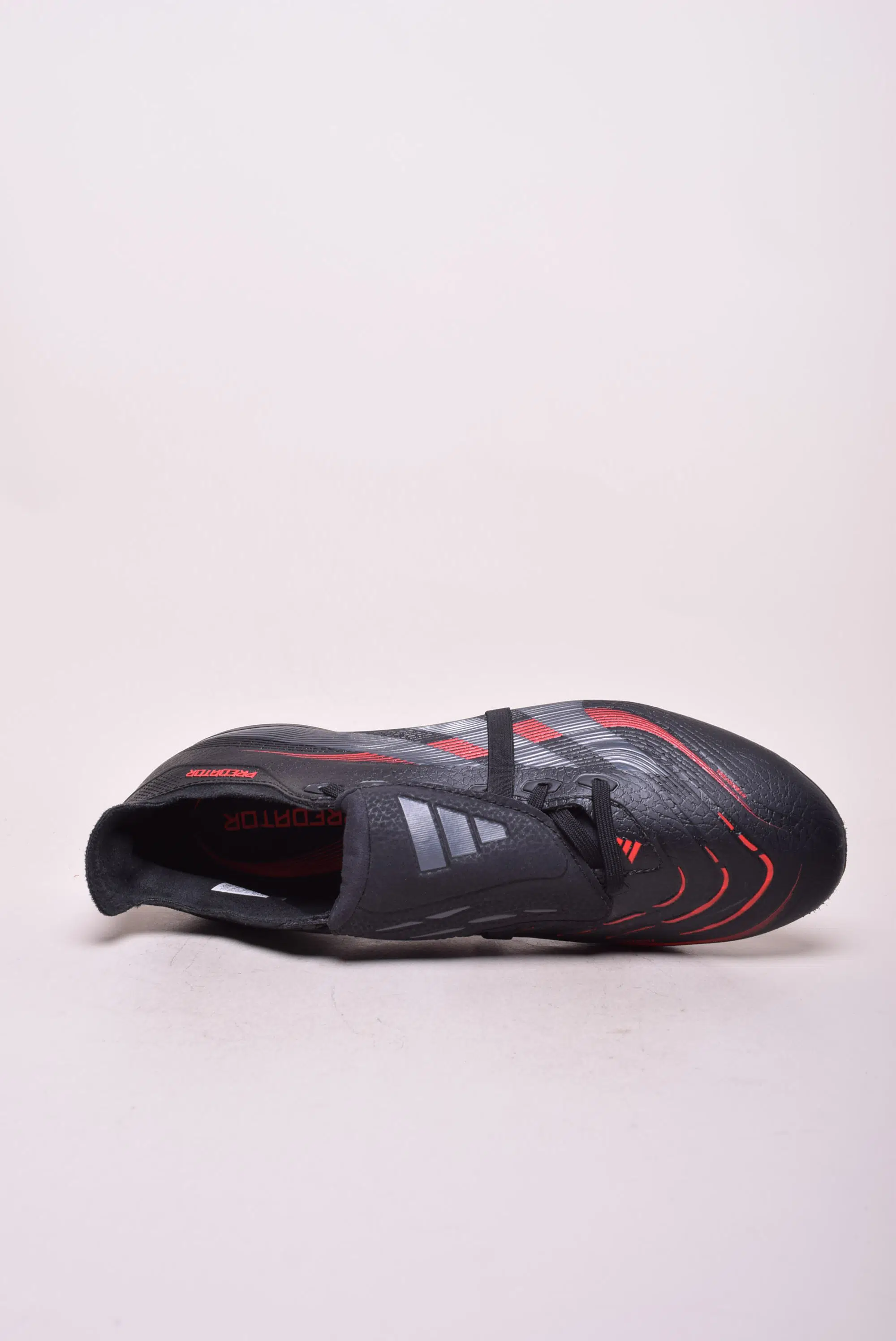 Ghete fotbal barbati Predator [3]