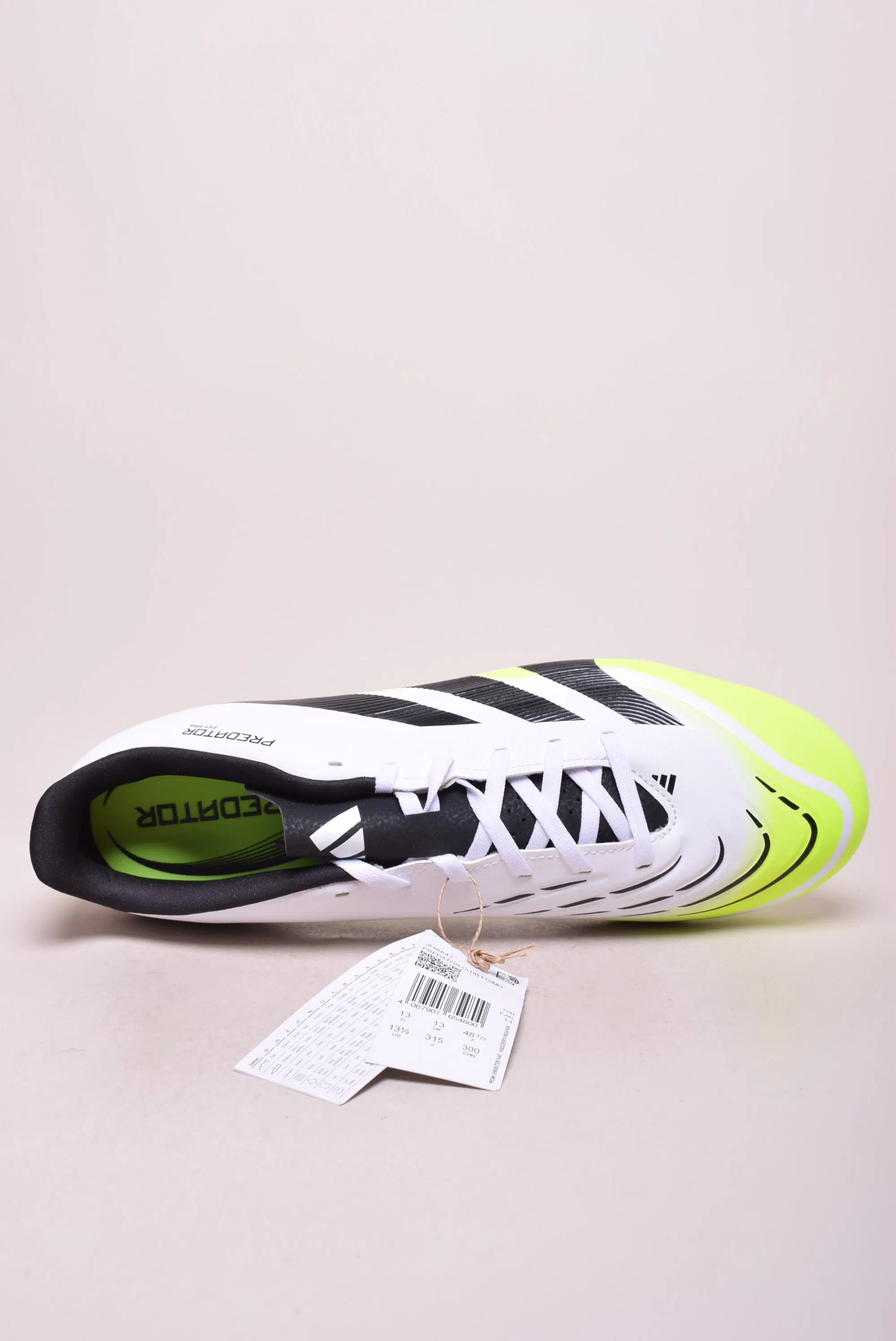 Ghete fotbal barbati Predator Club FG/MG [3]