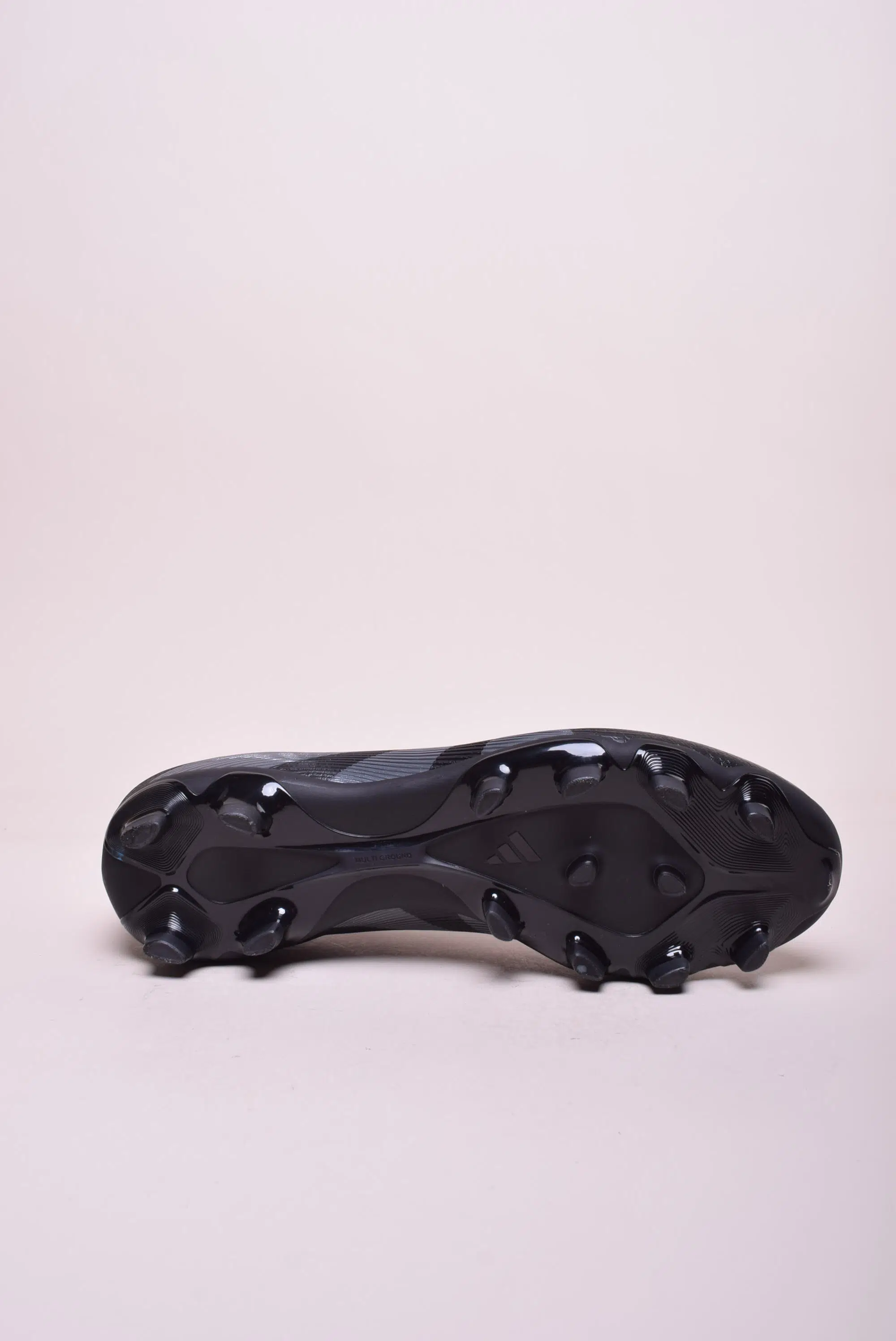 Ghete fotbal barbati Predator League FG [1]