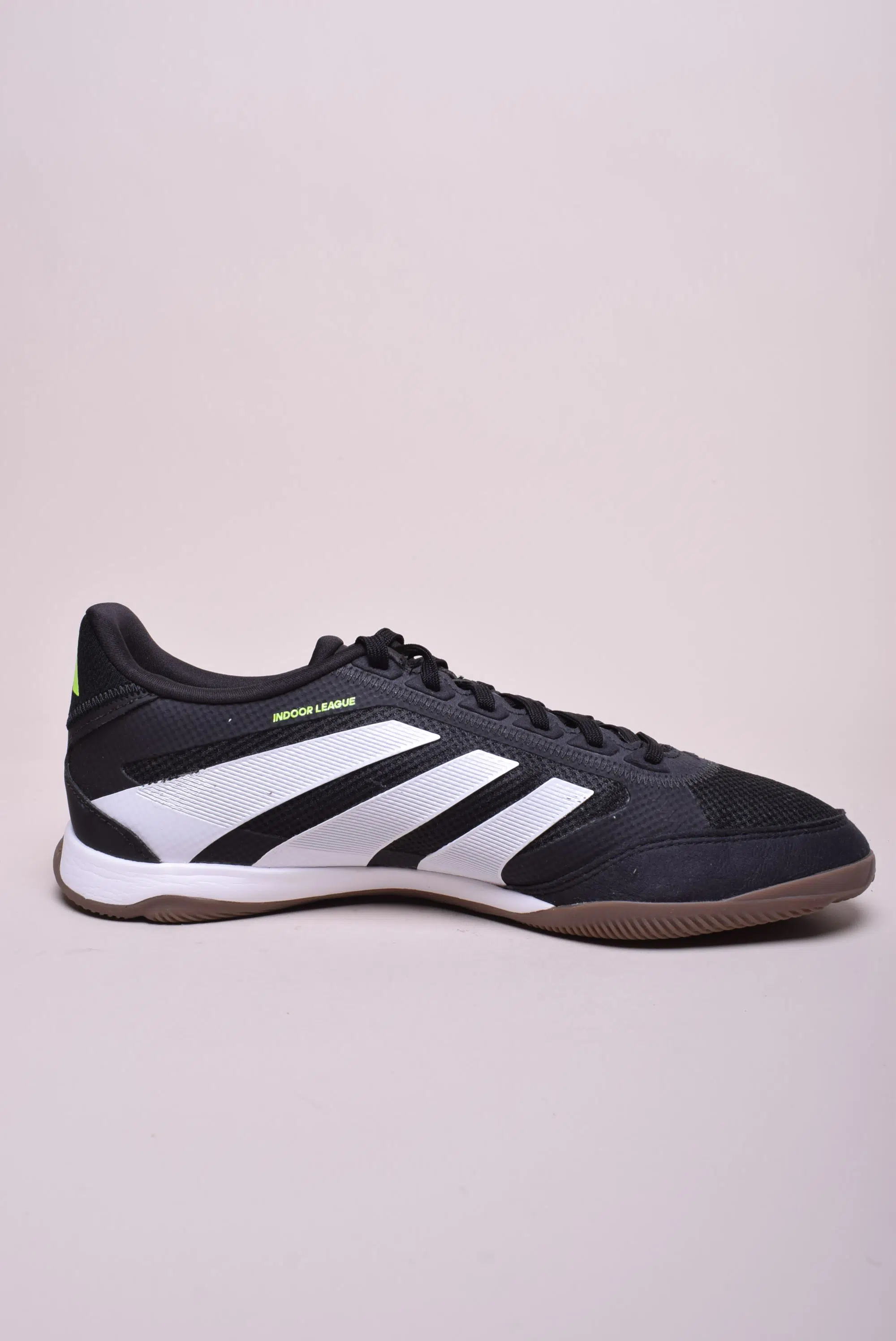 Ghete fotbal barbati Predator League L In [3]