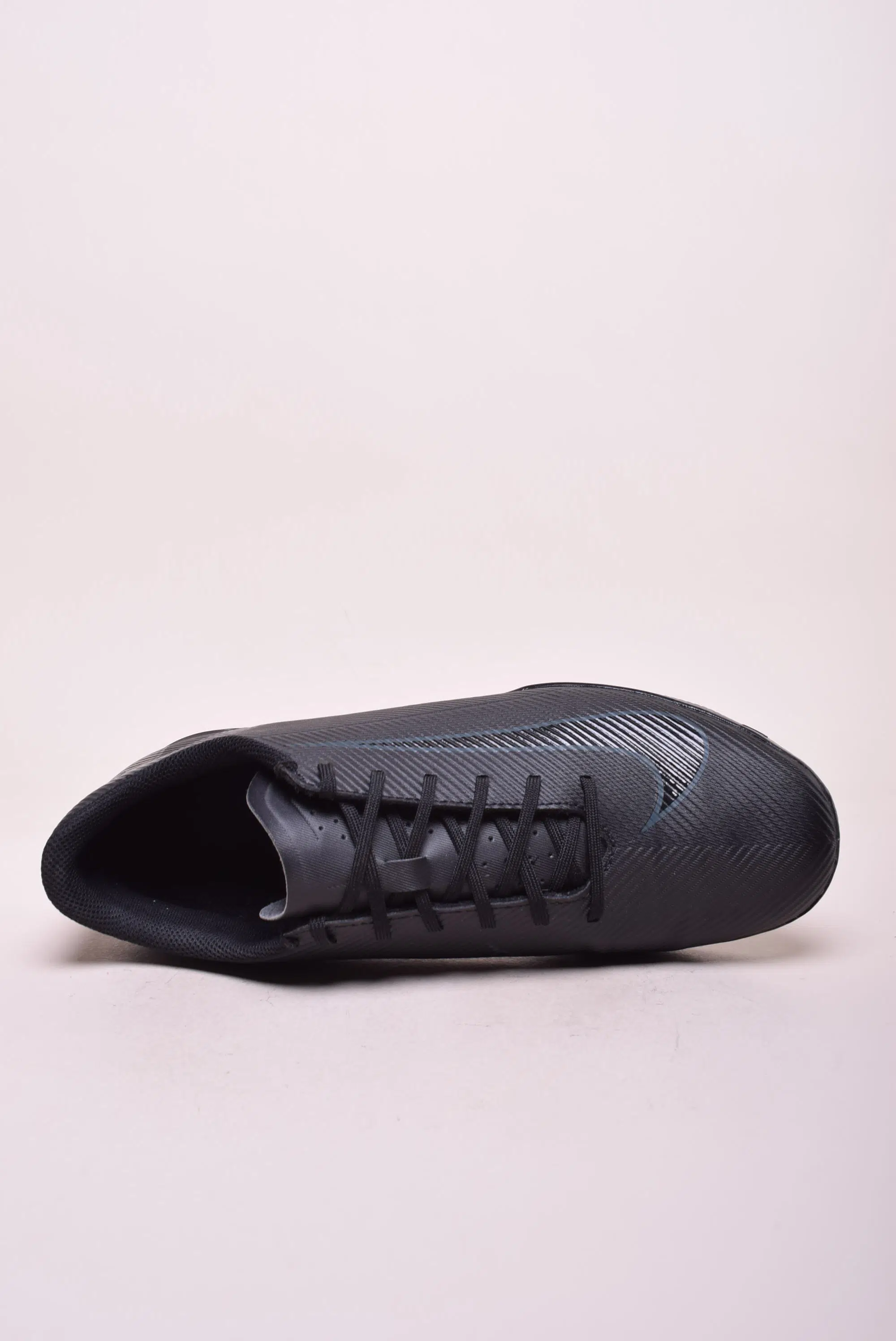 Ghete fotbal barbati Vapor 16 Club IC [3]