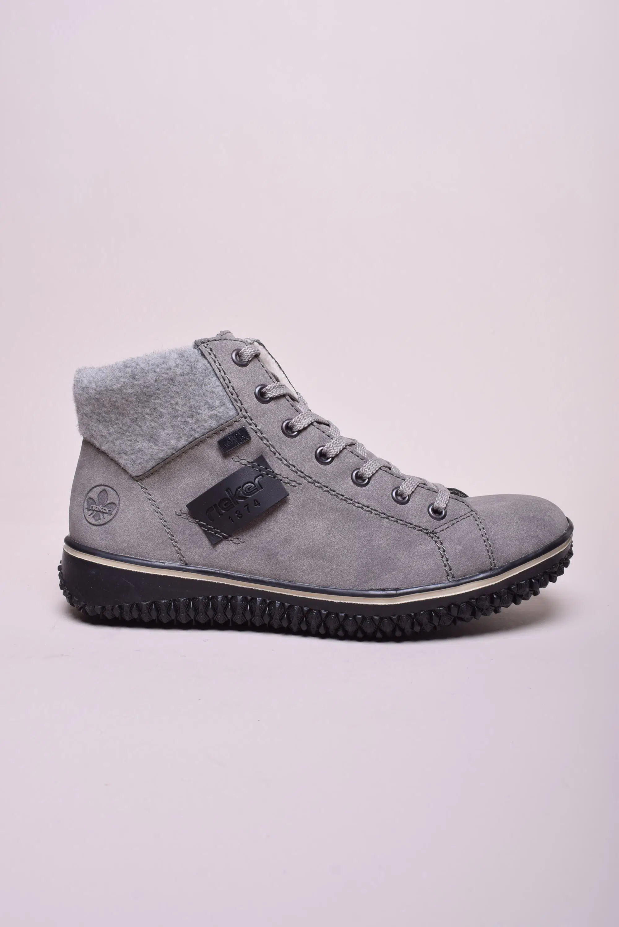 Produse încărcate recent - Ghete imblanite dama impermeabile