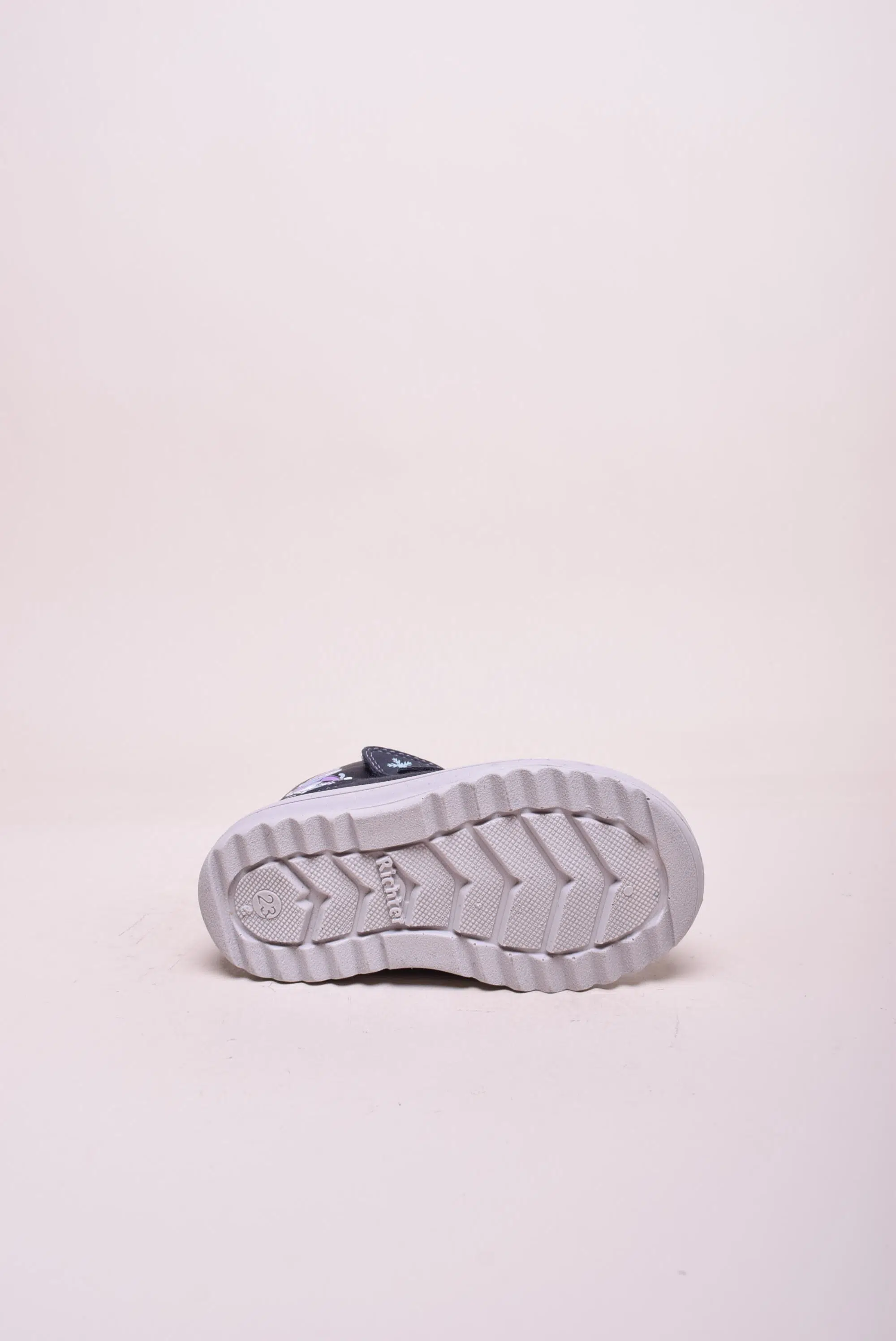 Ghete imblanite fete impermeabile [1]