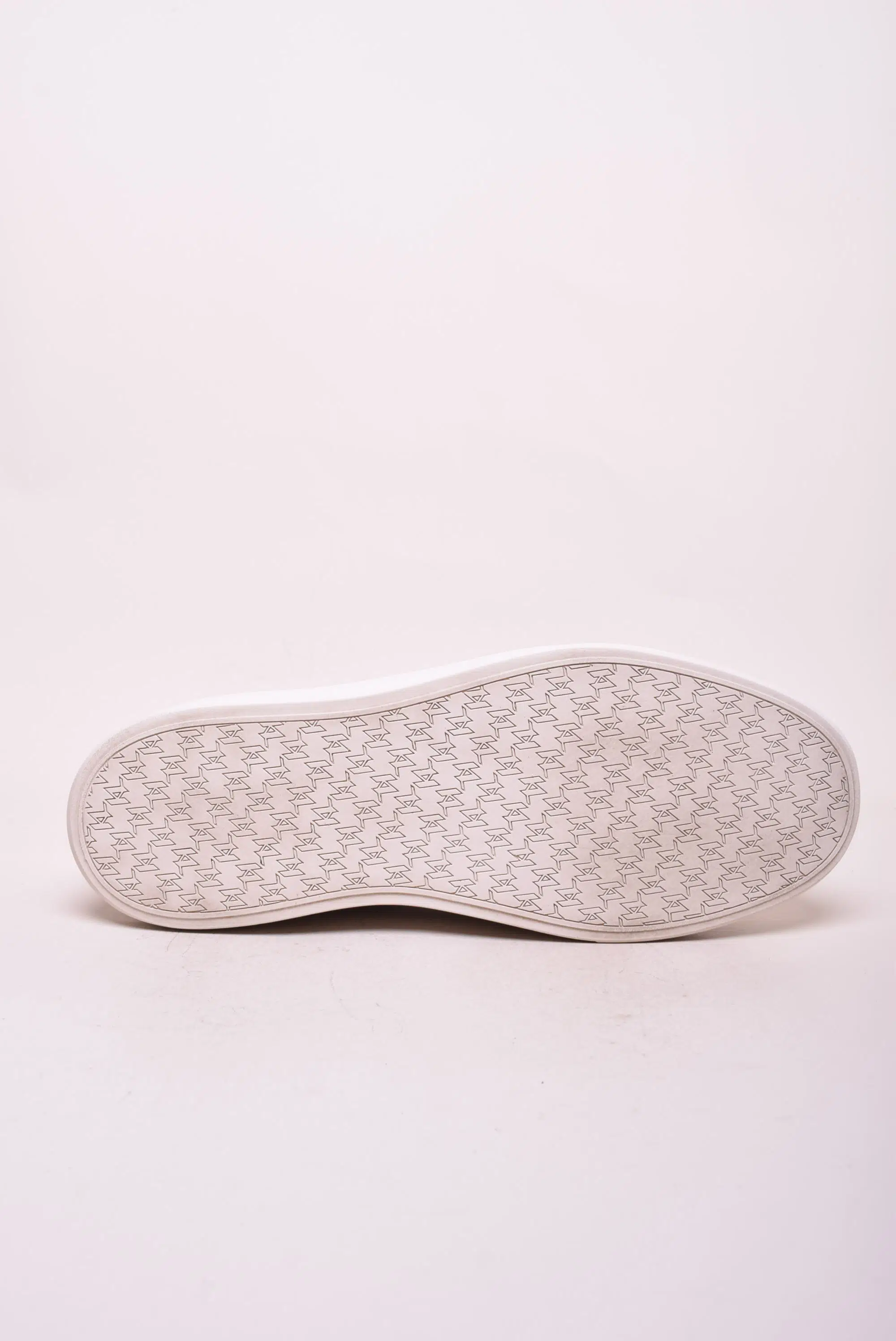 Mocasini barbati  [1]