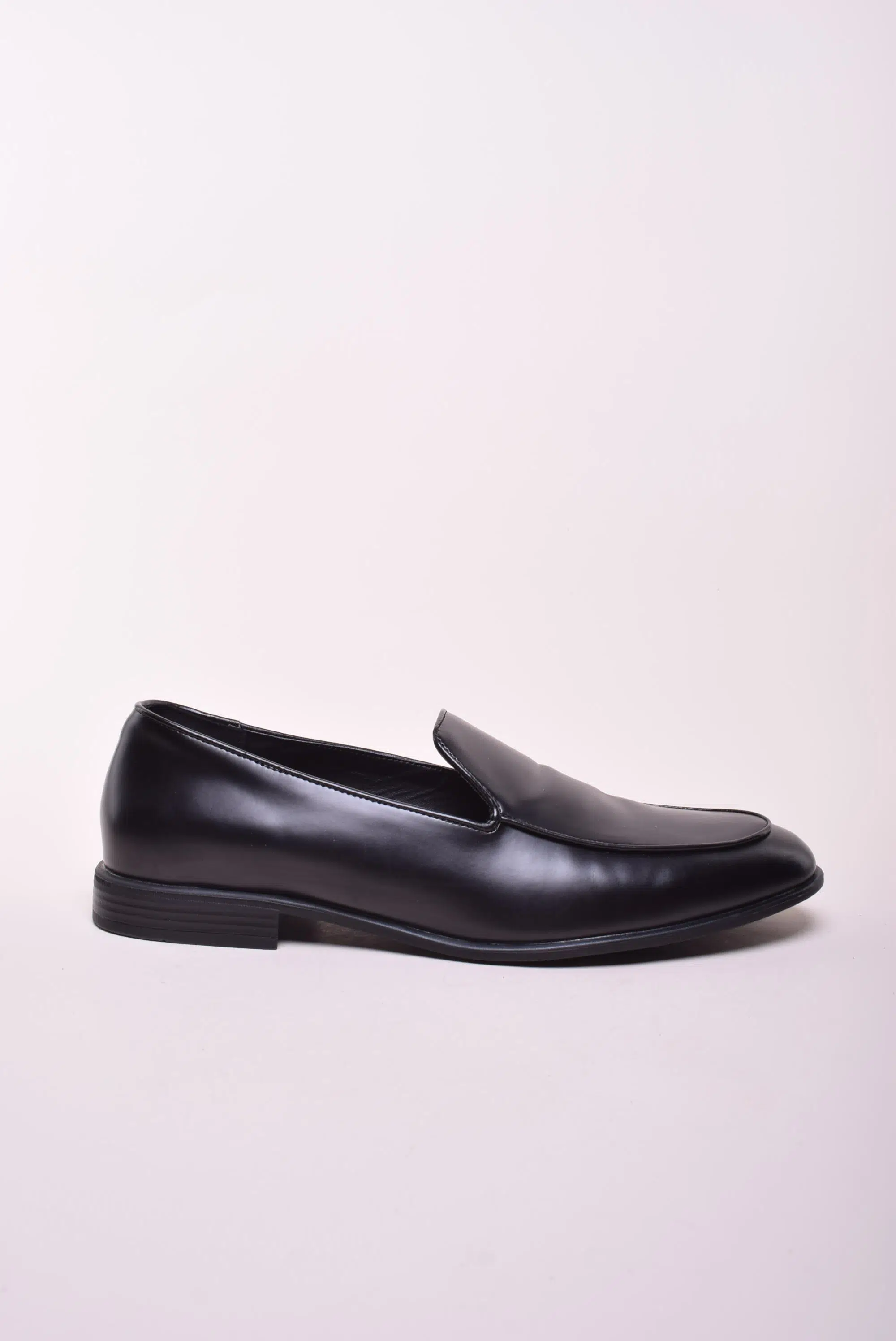 Mocasini barbati  [0]