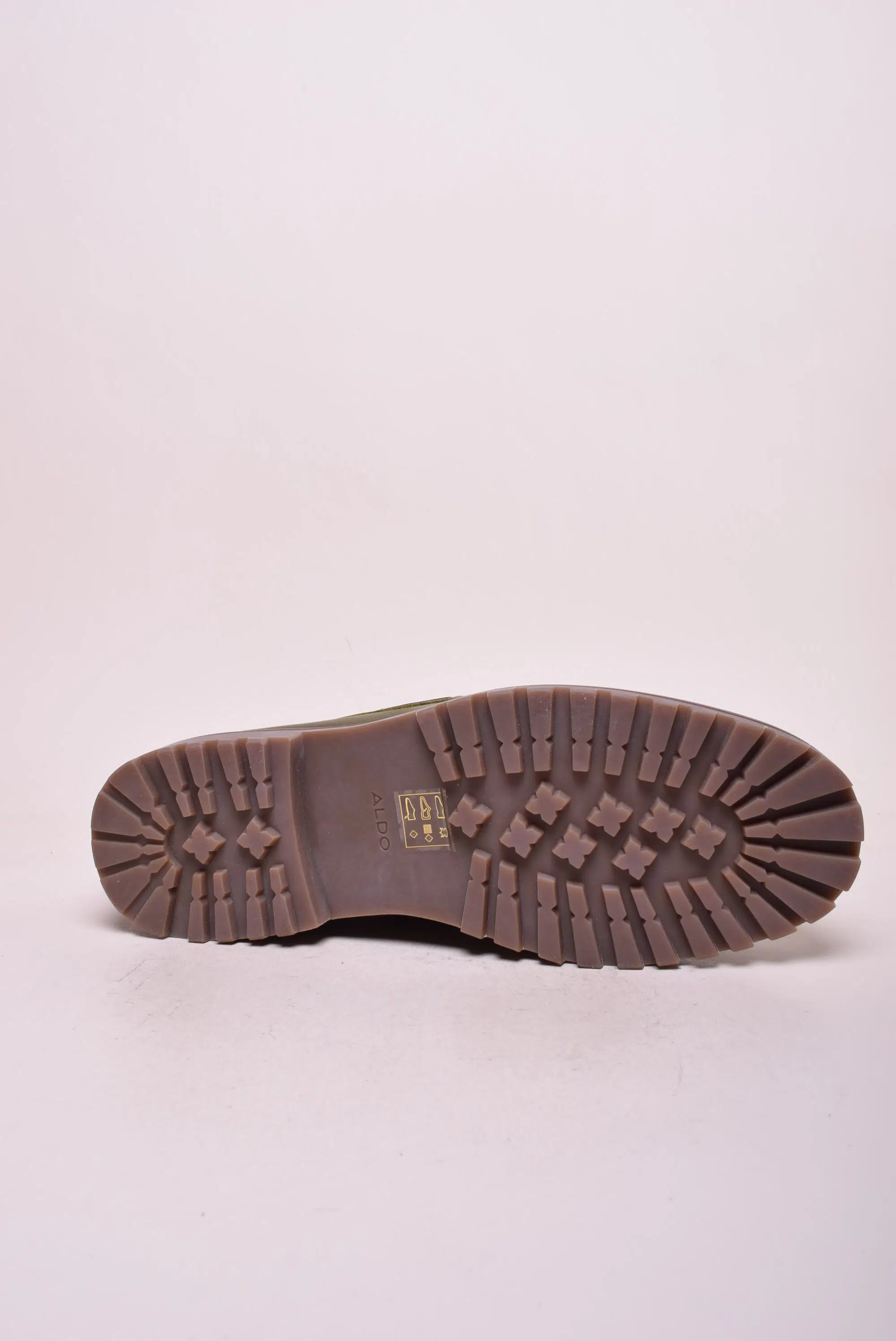 Mocasini barbati  [1]