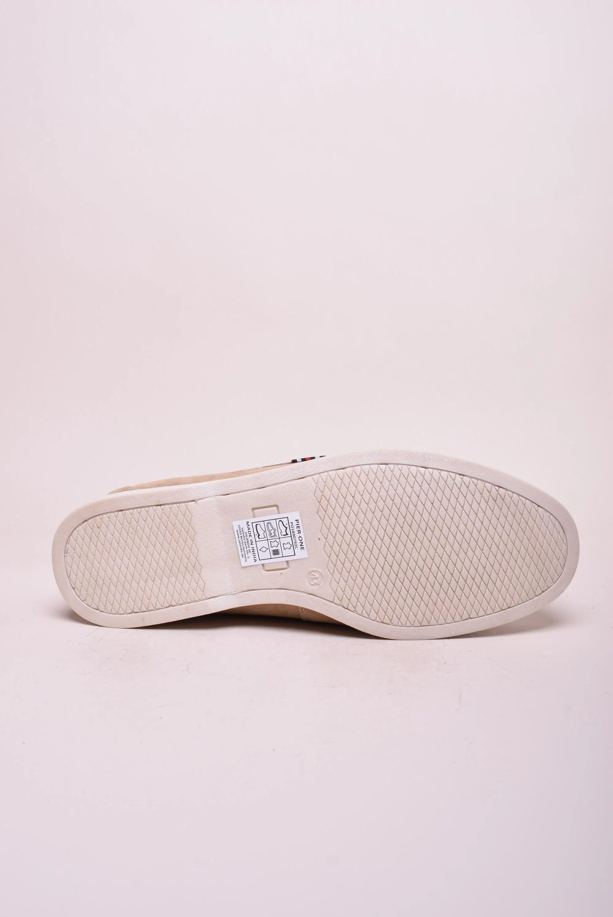 Mocasini barbati  [1]