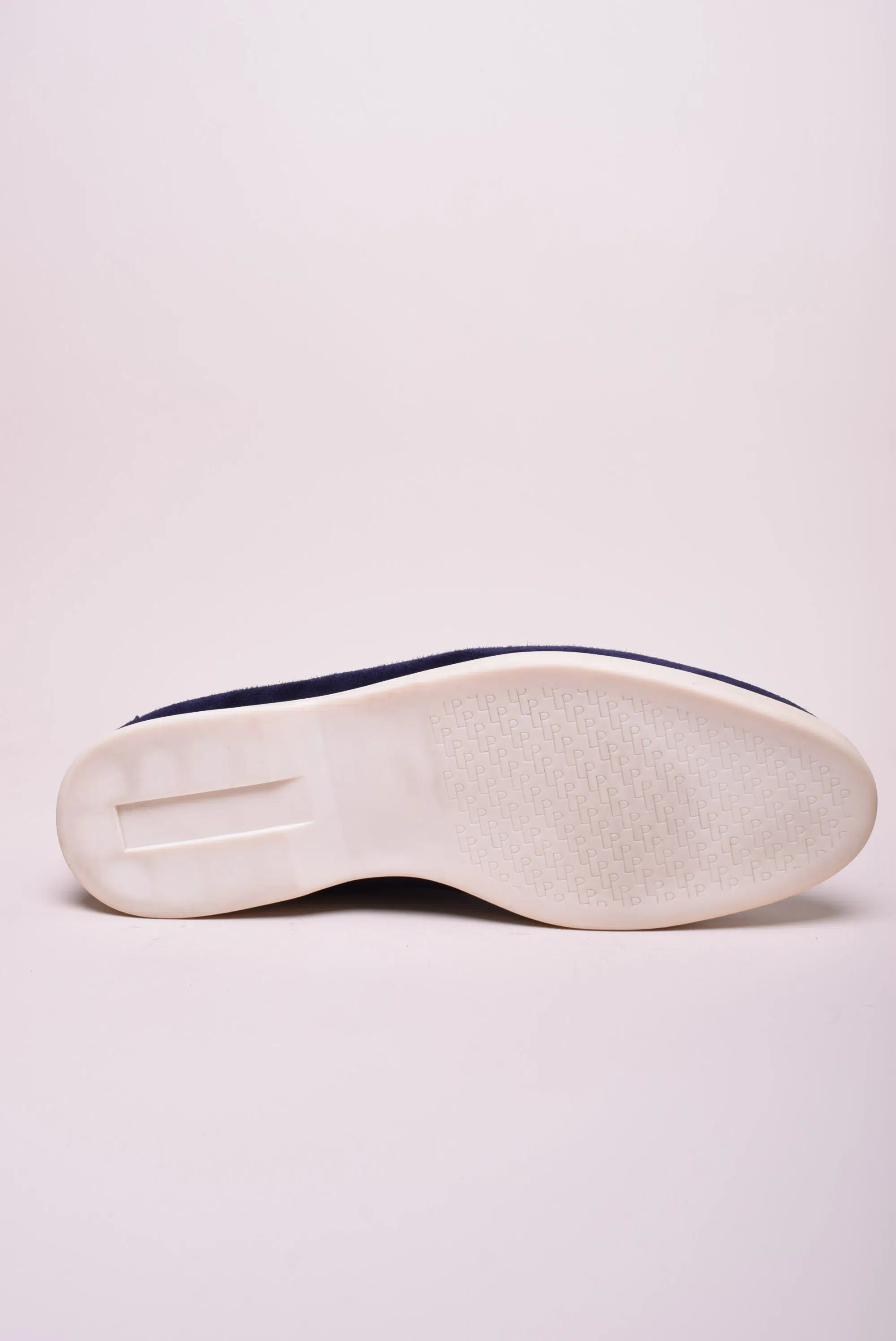 Mocasini barbati  [1]