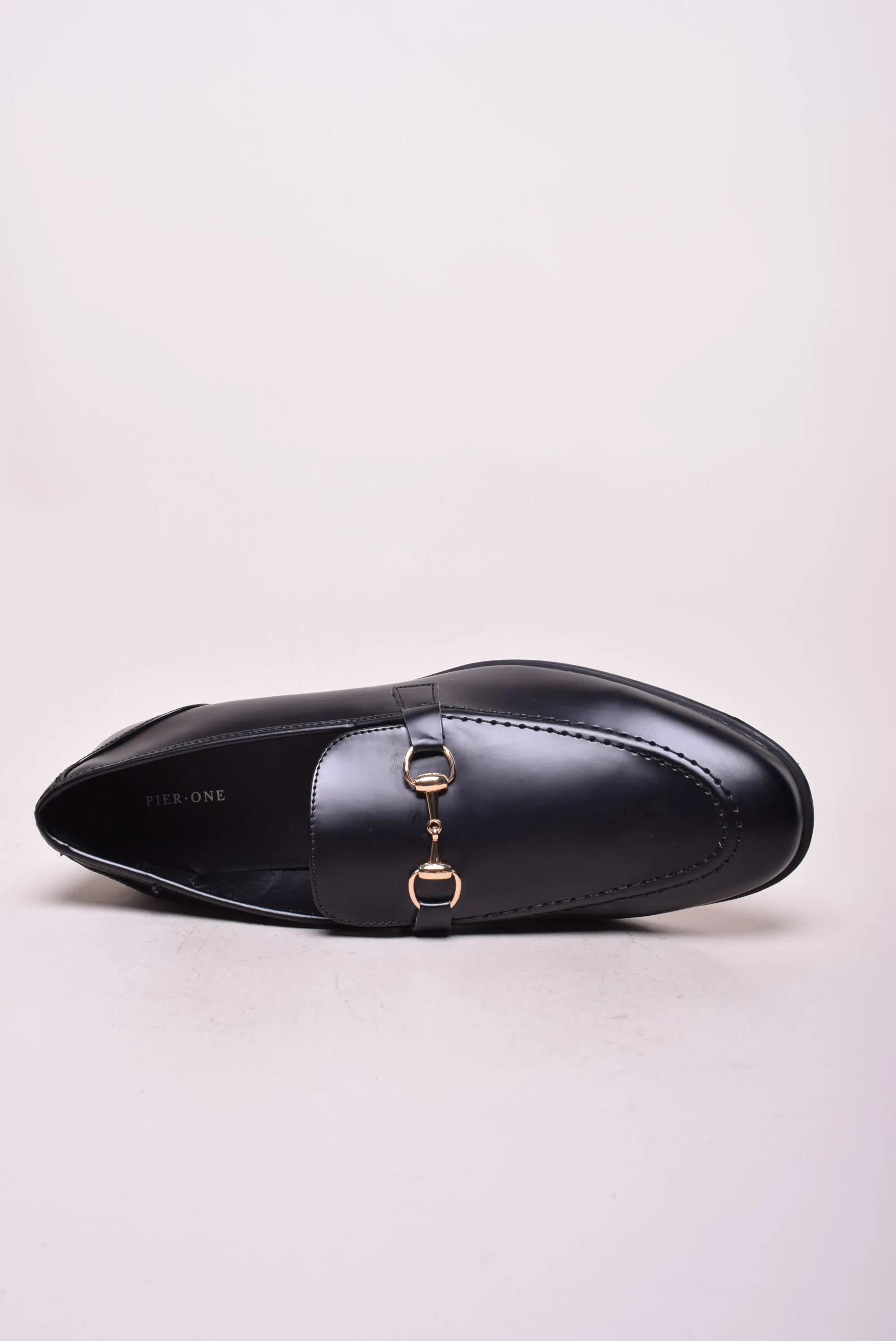 Mocasini barbati  [3]