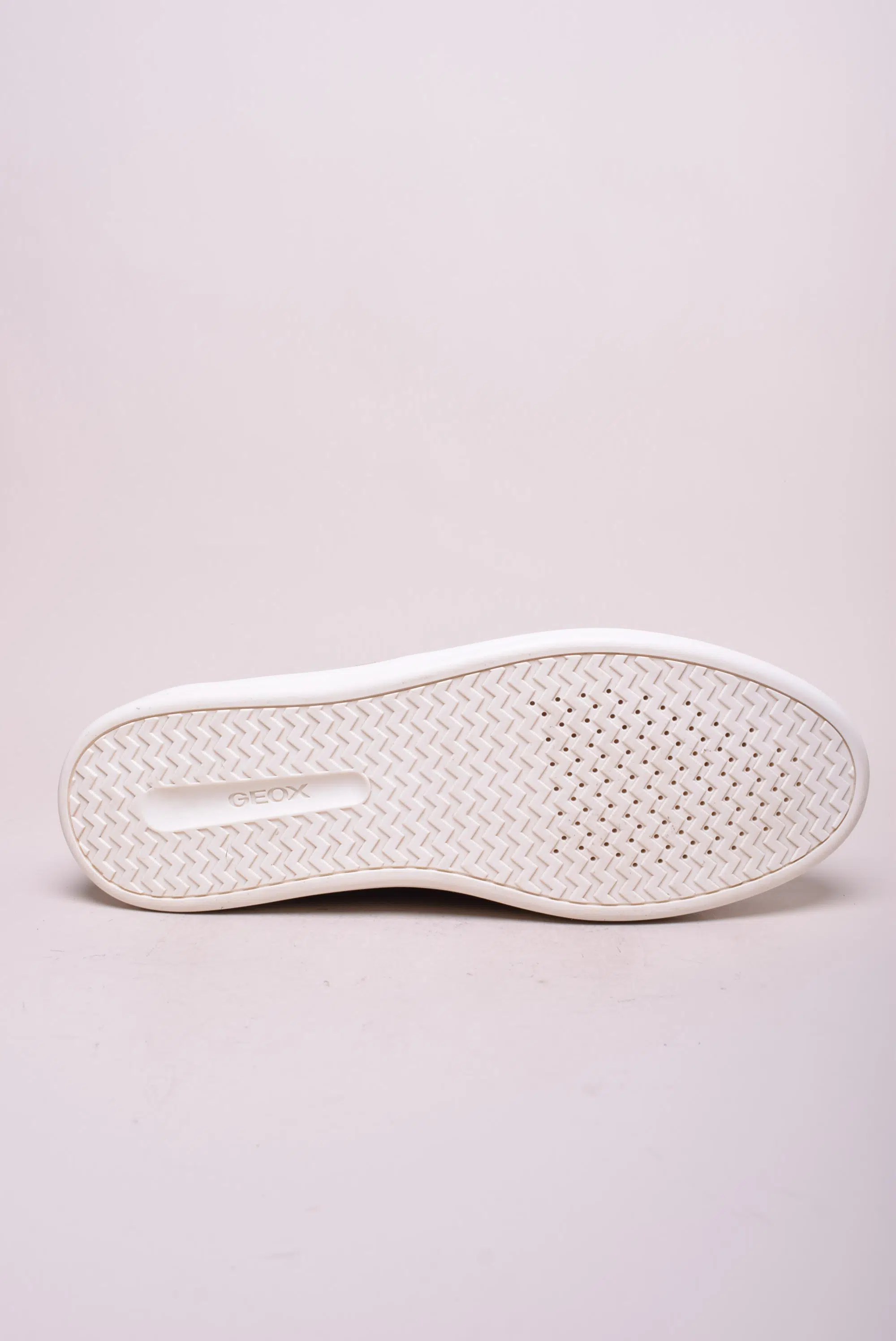 Mocasini barbati  [1]