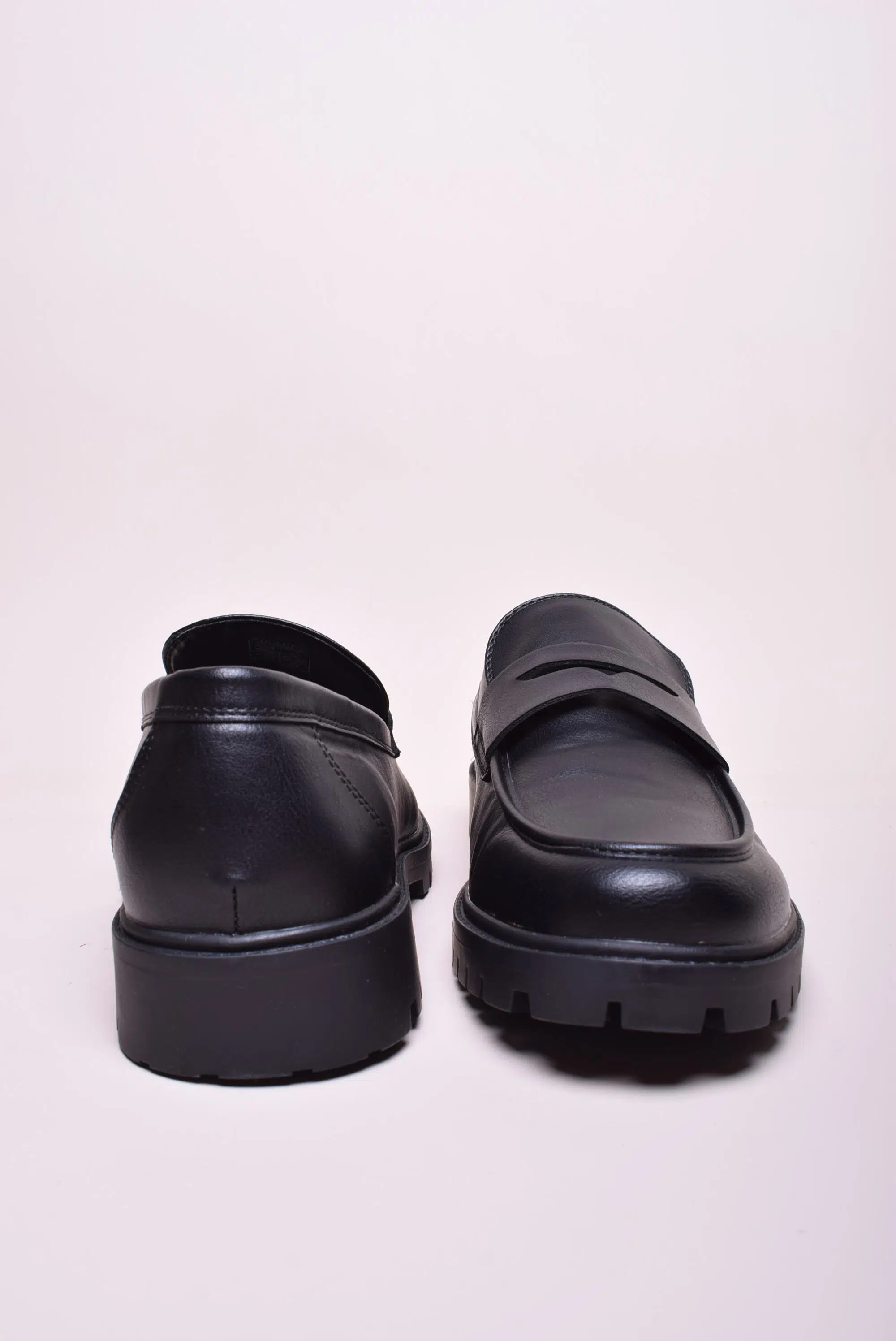 Mocasini barbati  [2]