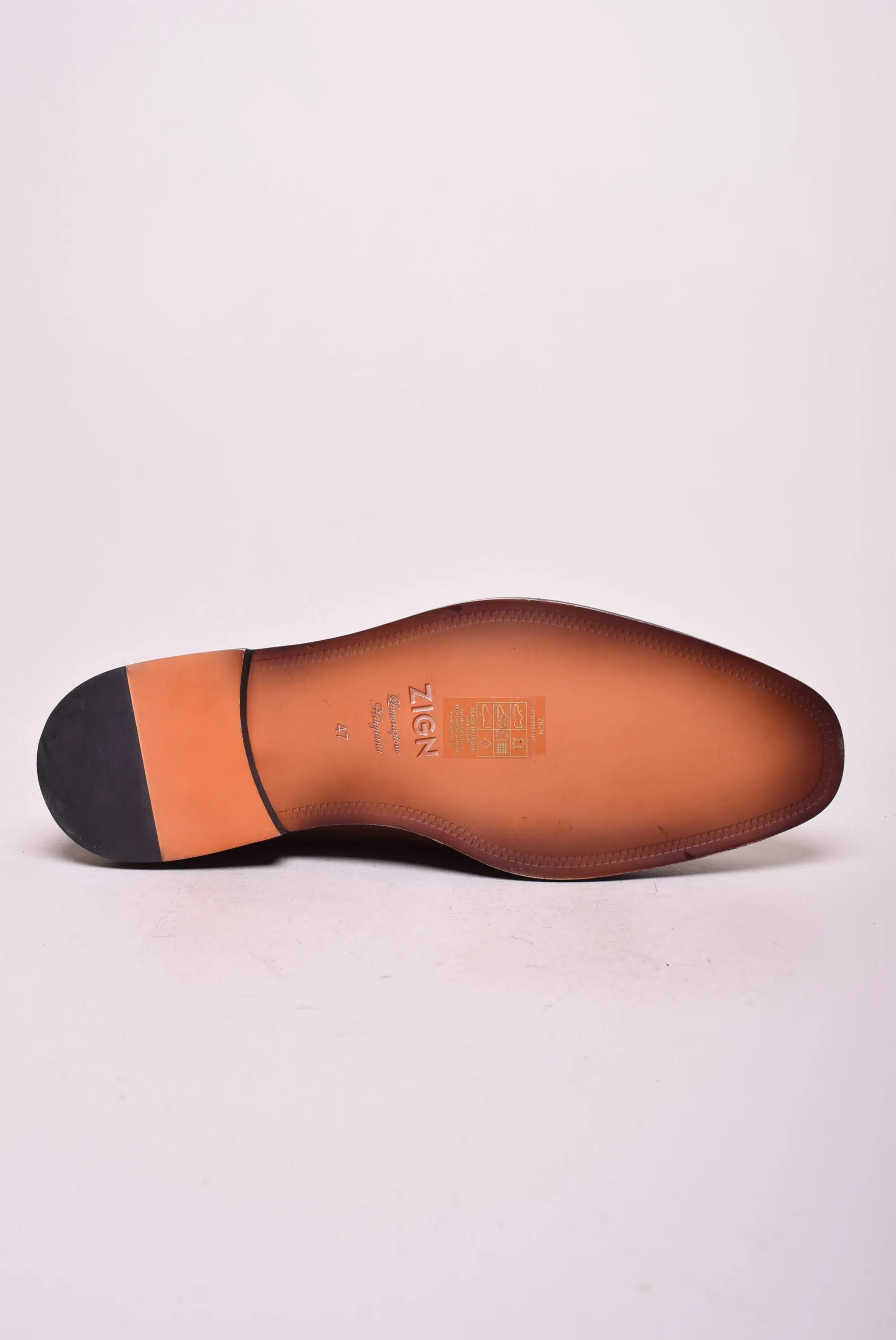 Mocasini barbati  [1]