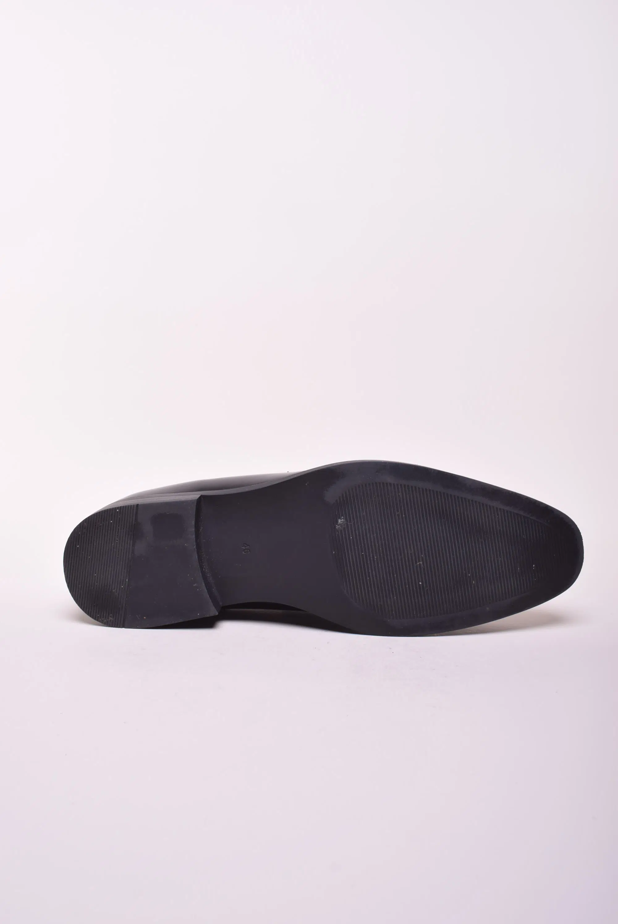 Mocasini barbati  [1]