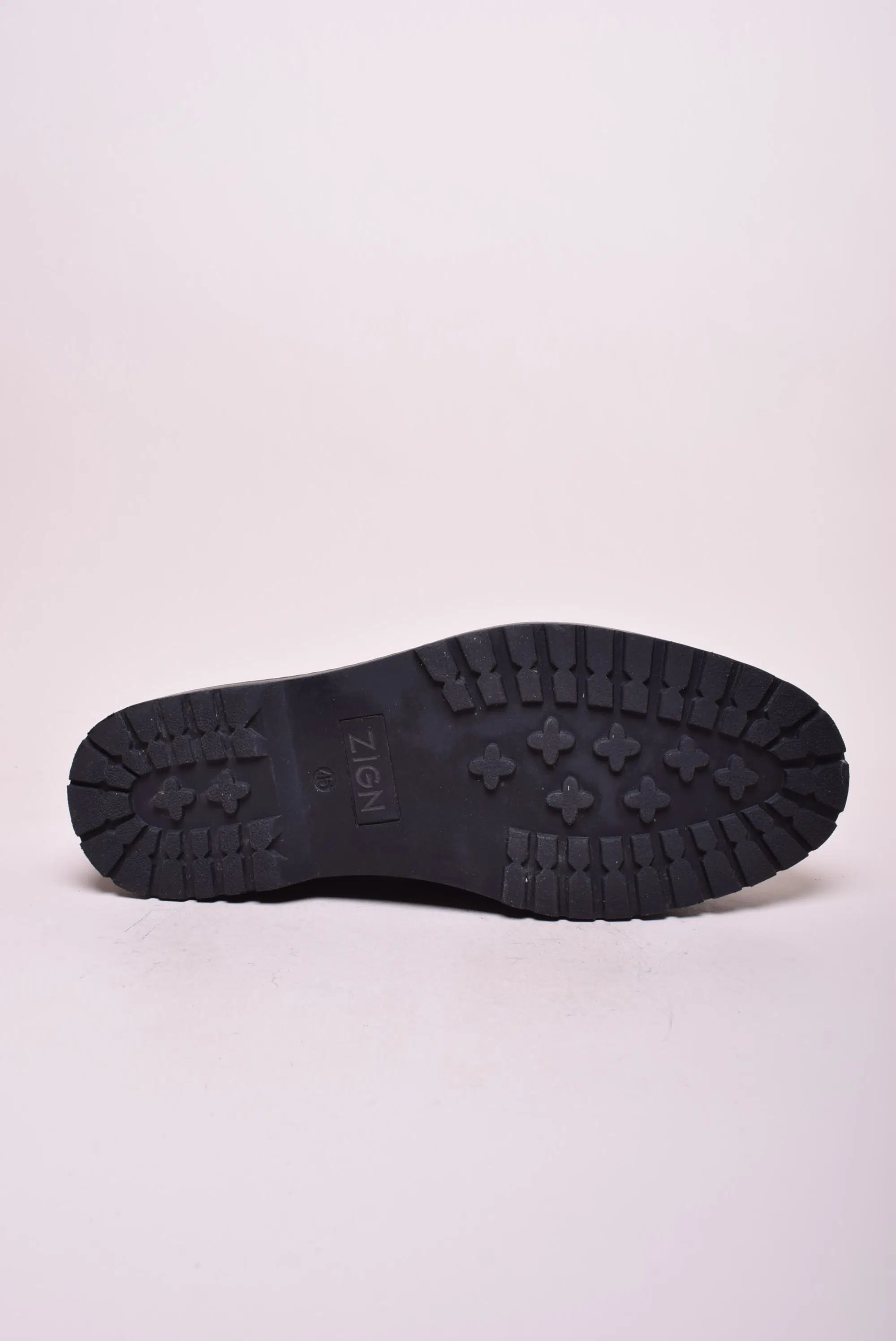 Mocasini barbati  [1]