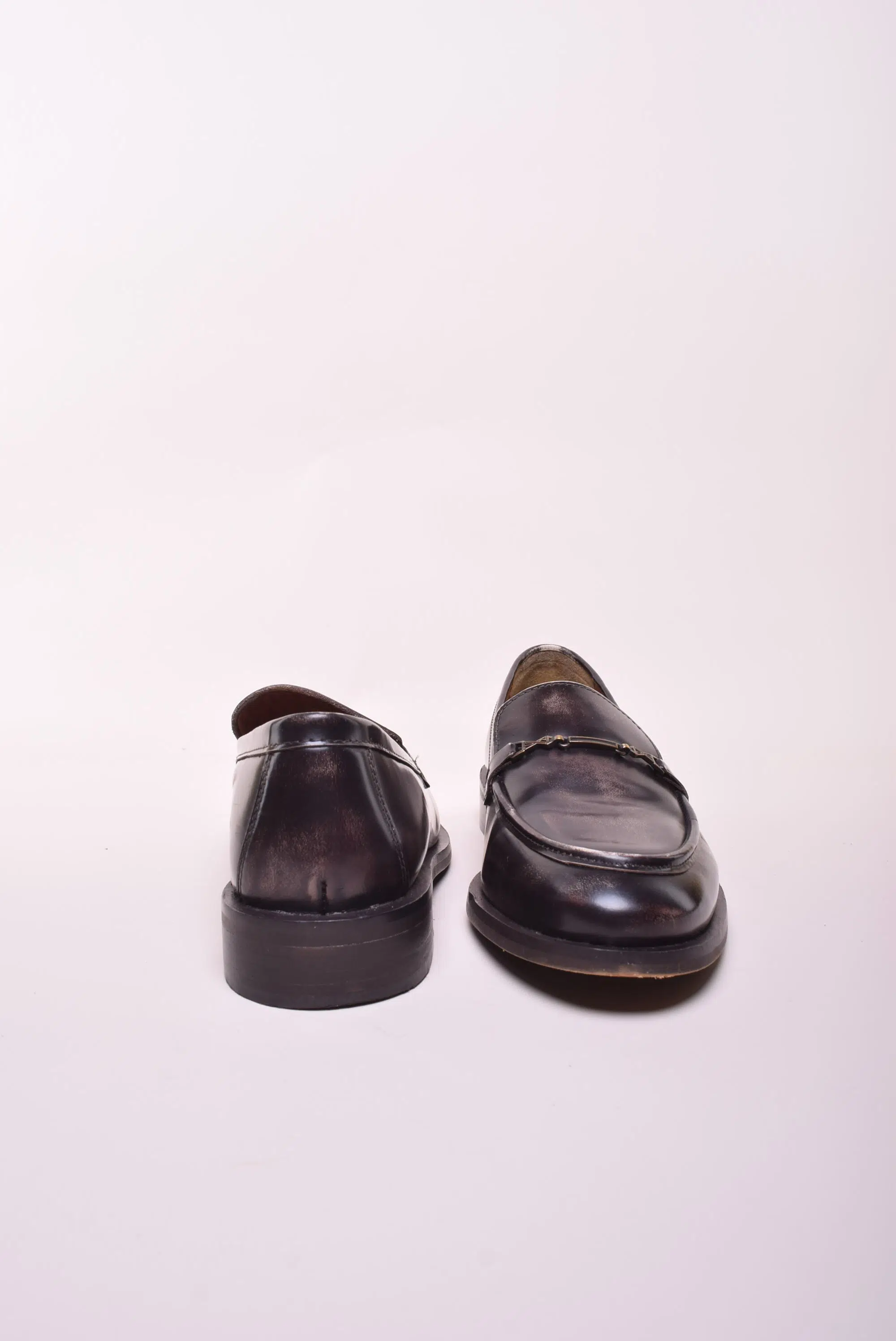 Mocasini dama cu aspect vintage [2]