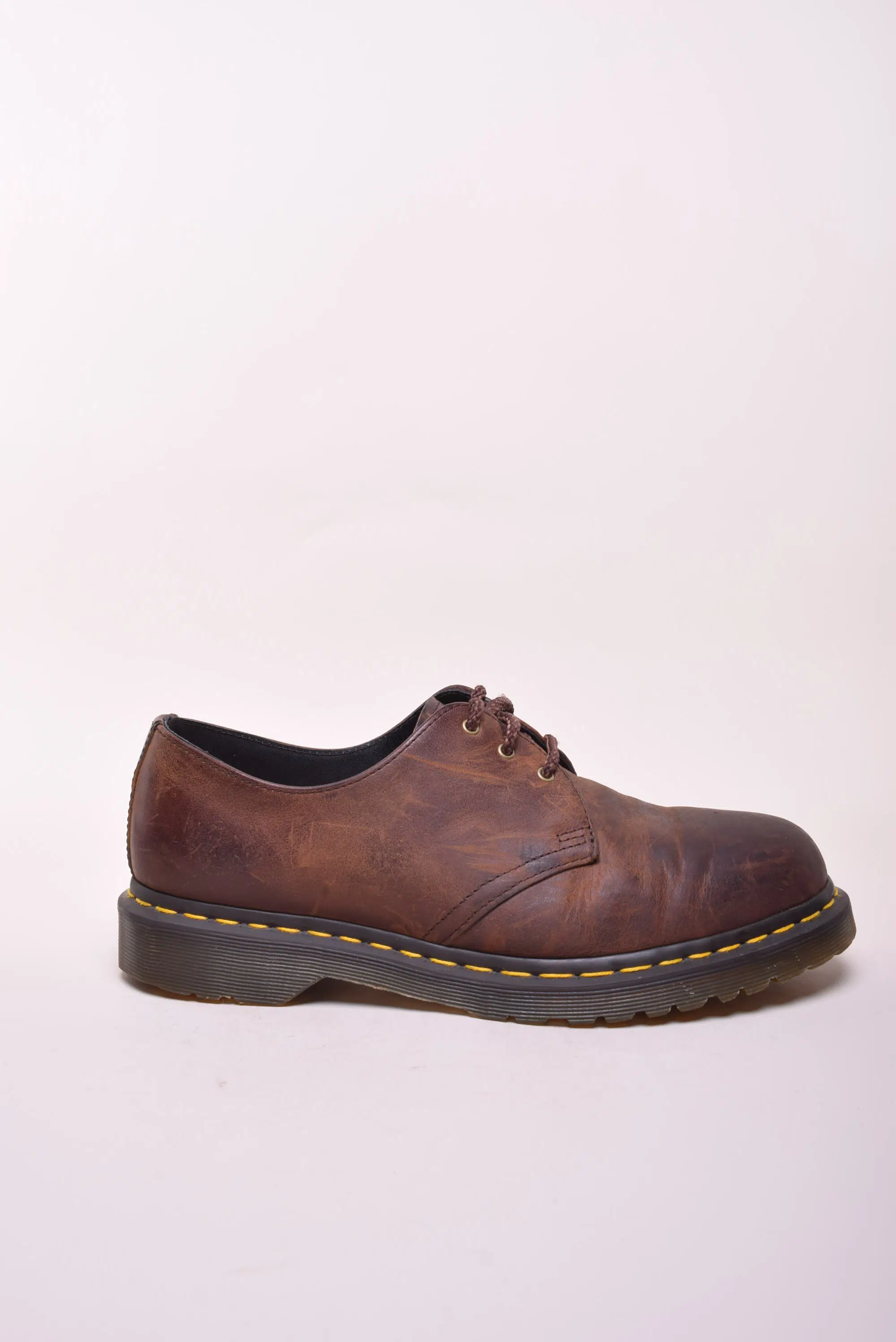 Pantofi barbati cu aspect vintage [0]