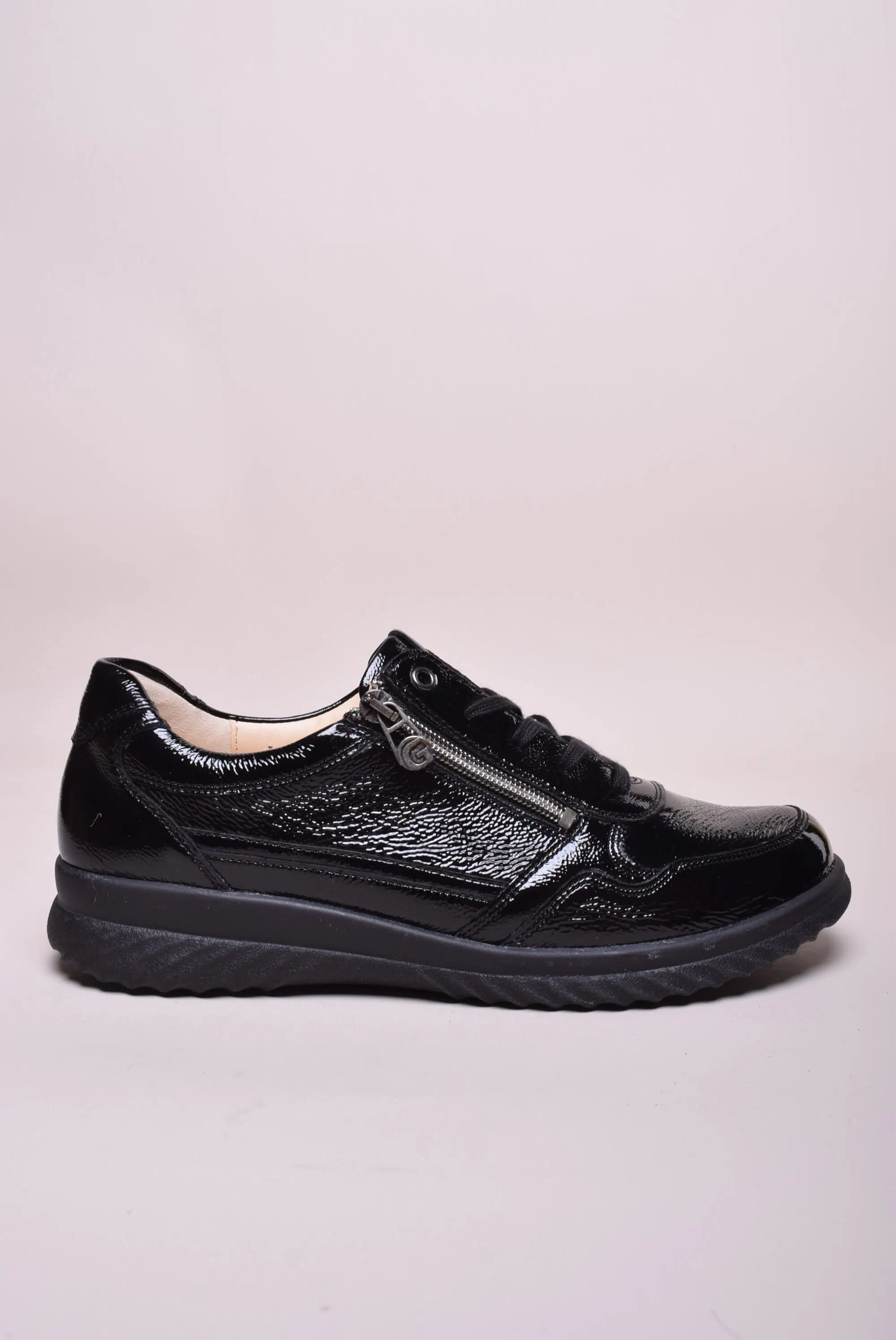 Încălțăminte damă - Pantofi casual dama lacuiti