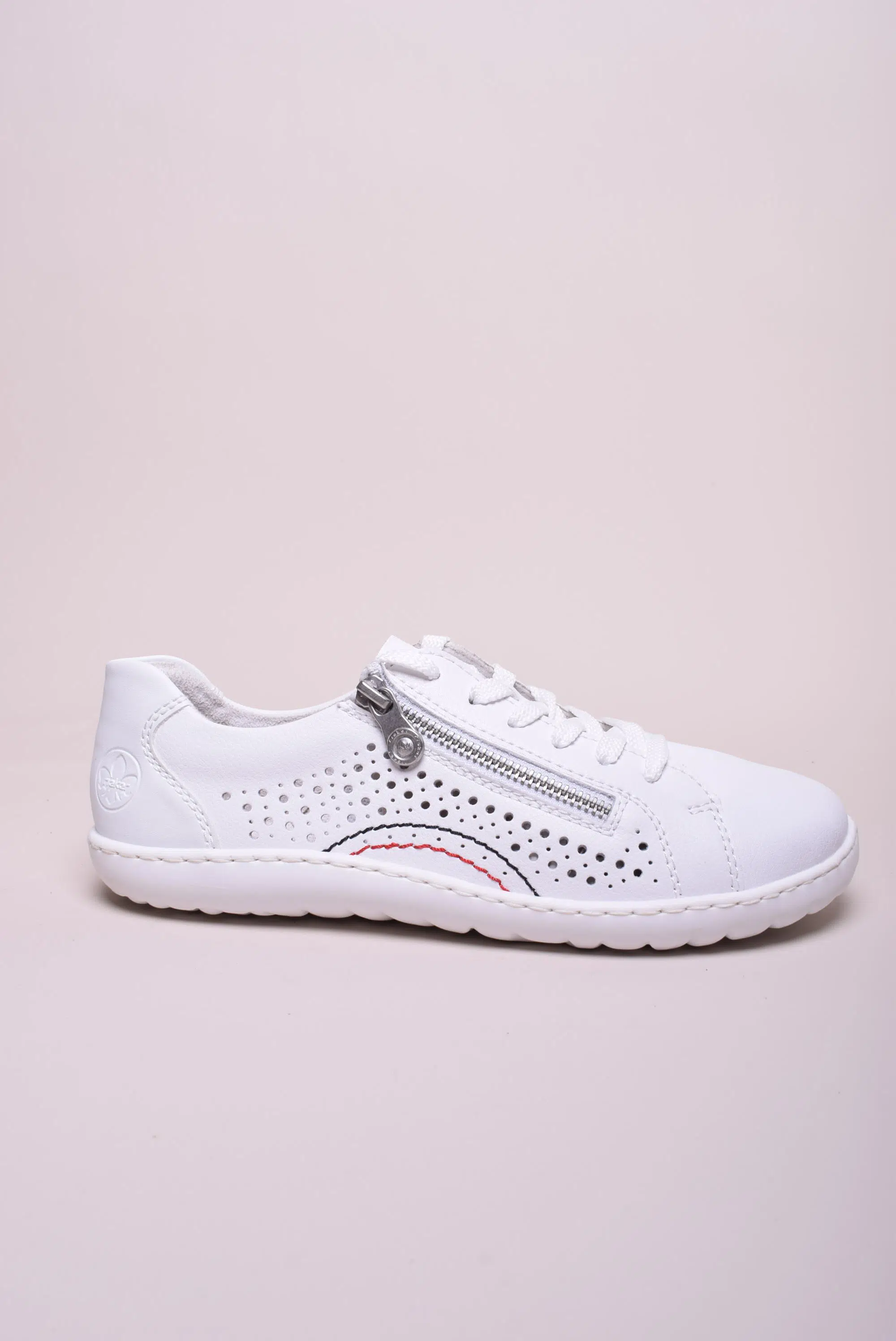 Produse încărcate recent - Pantofi casual dama perforati