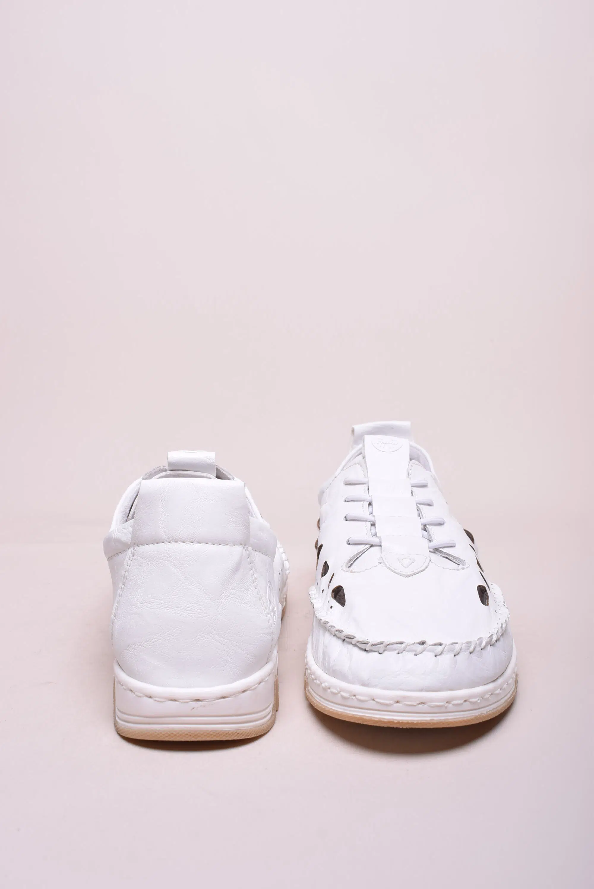 Pantofi casual dama perforati, de vara [2]
