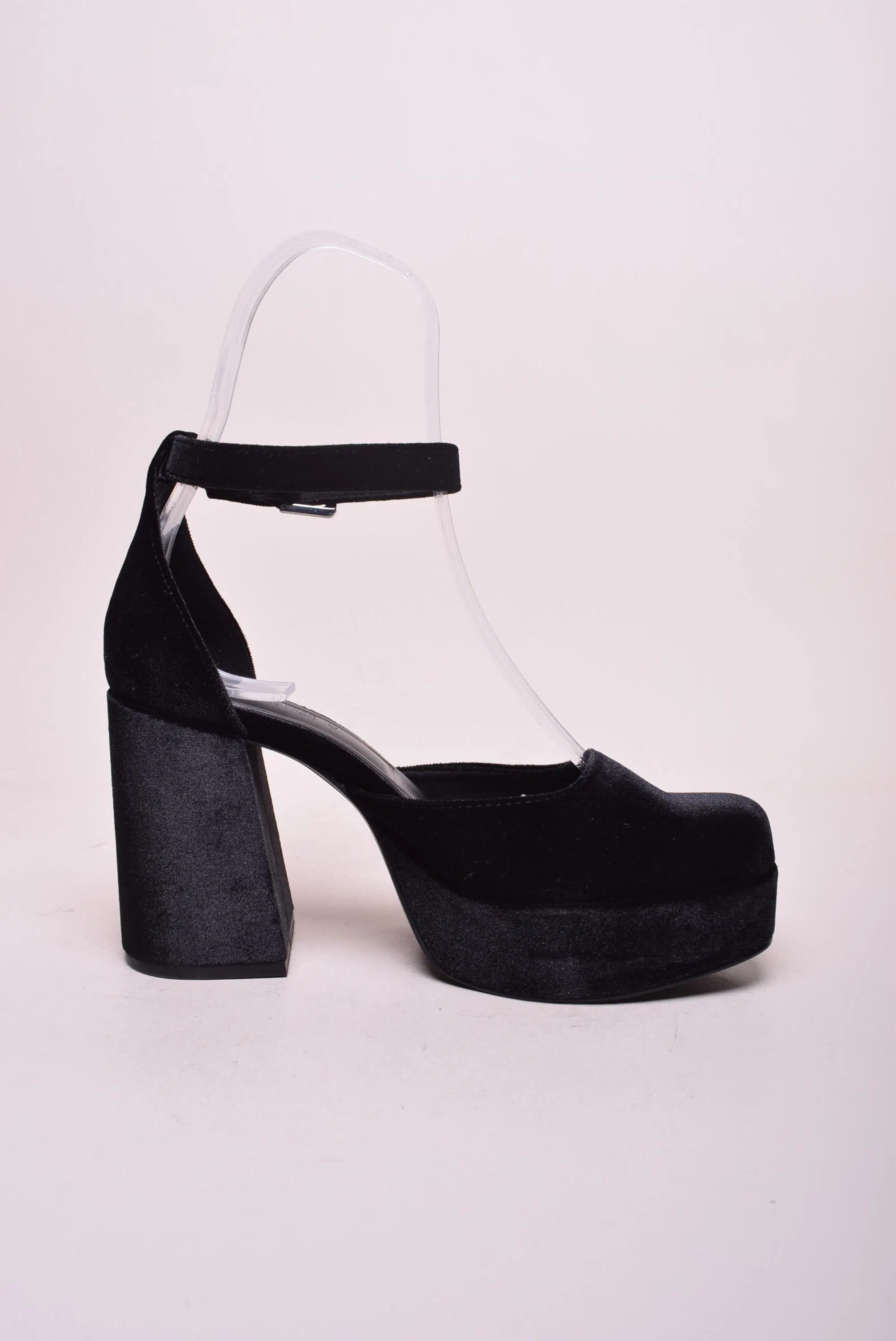 Pantofi dama cu platforma, decupati [3]