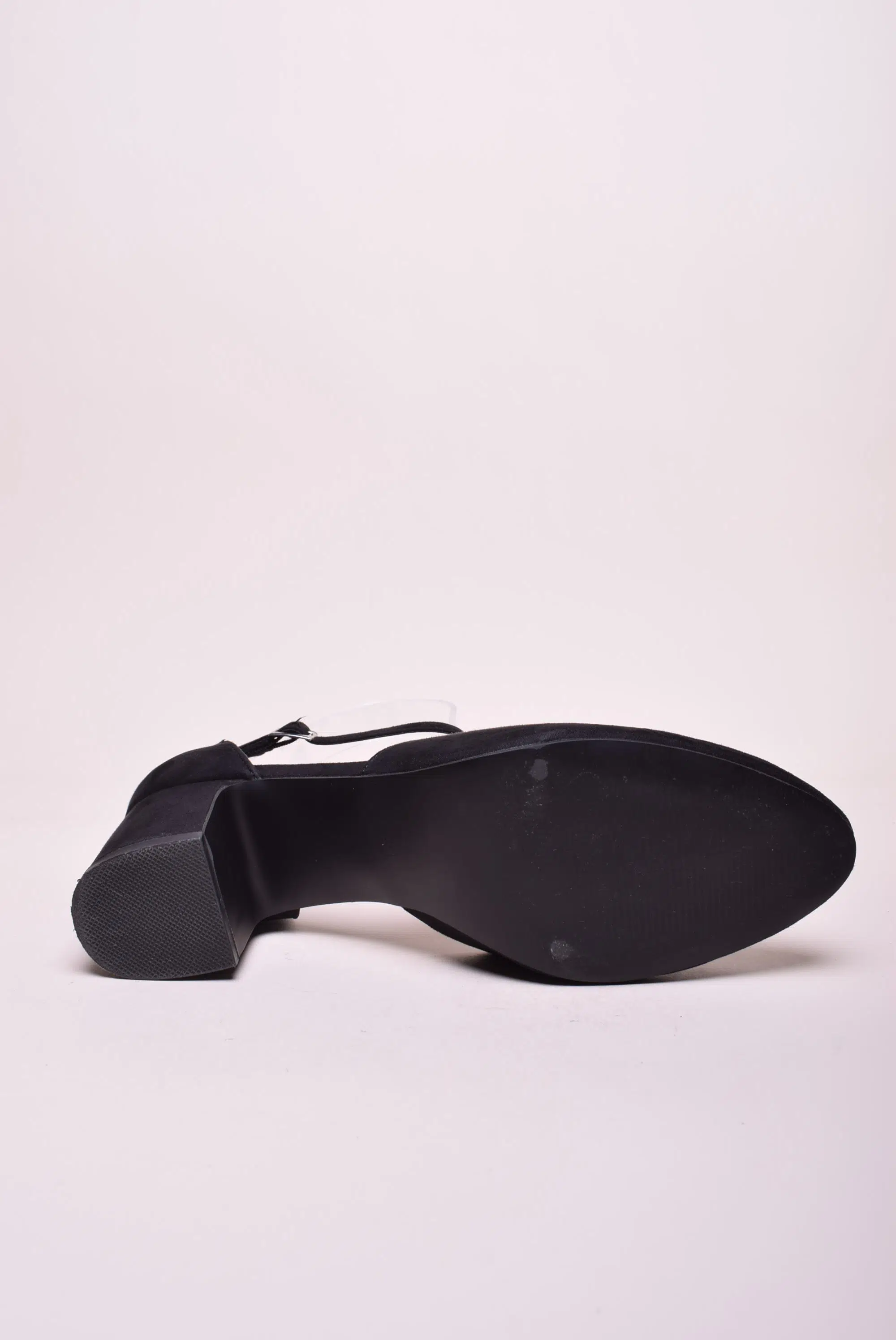 Pantofi dama decupati [1]