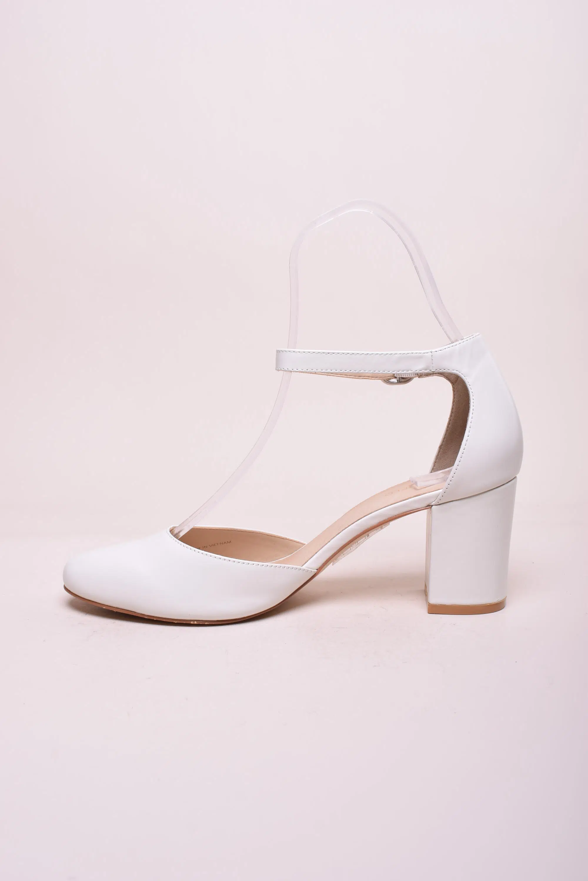 Pantofi dama decupati [3]