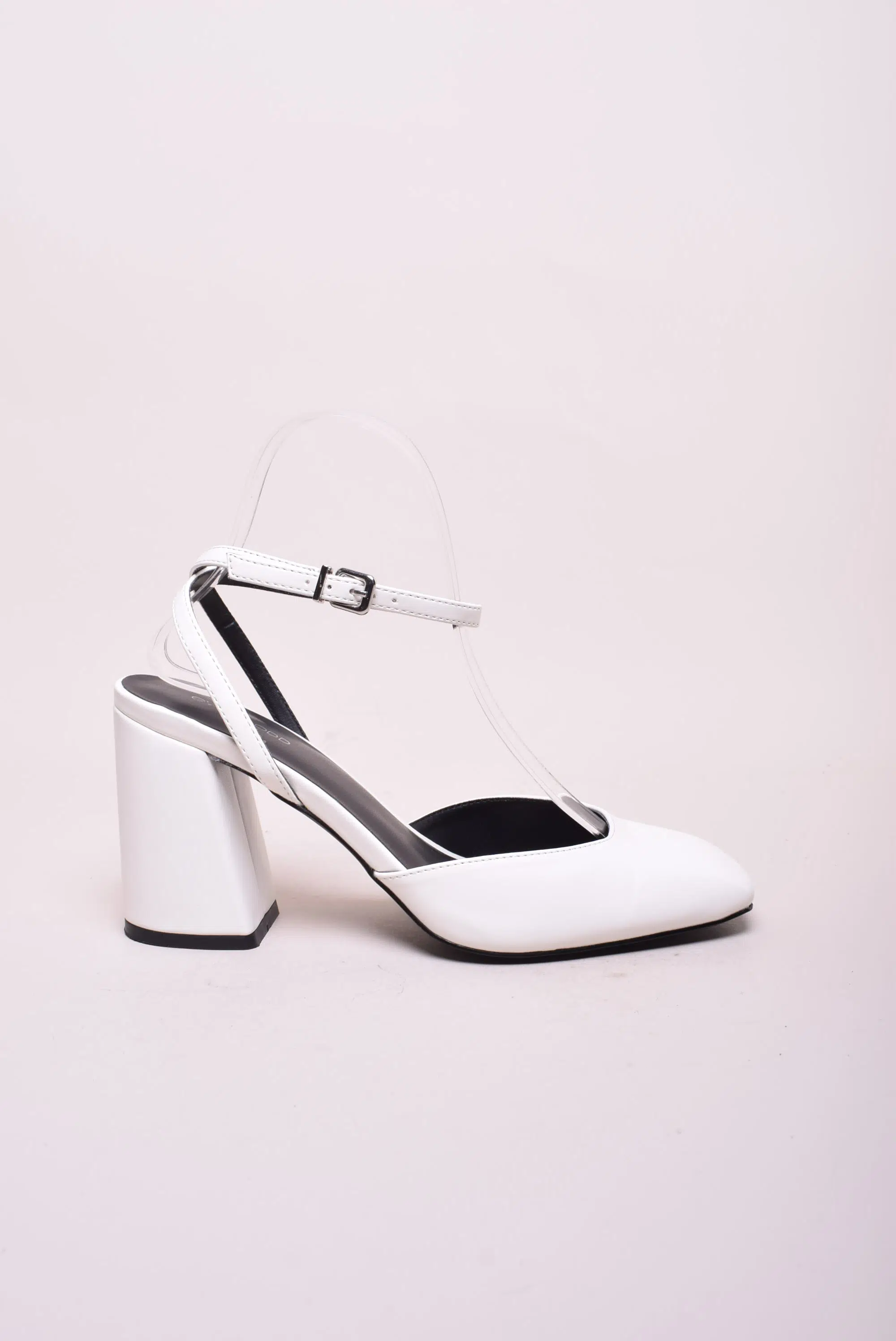 Pantofi dama decupati in spate, stiletto [0]