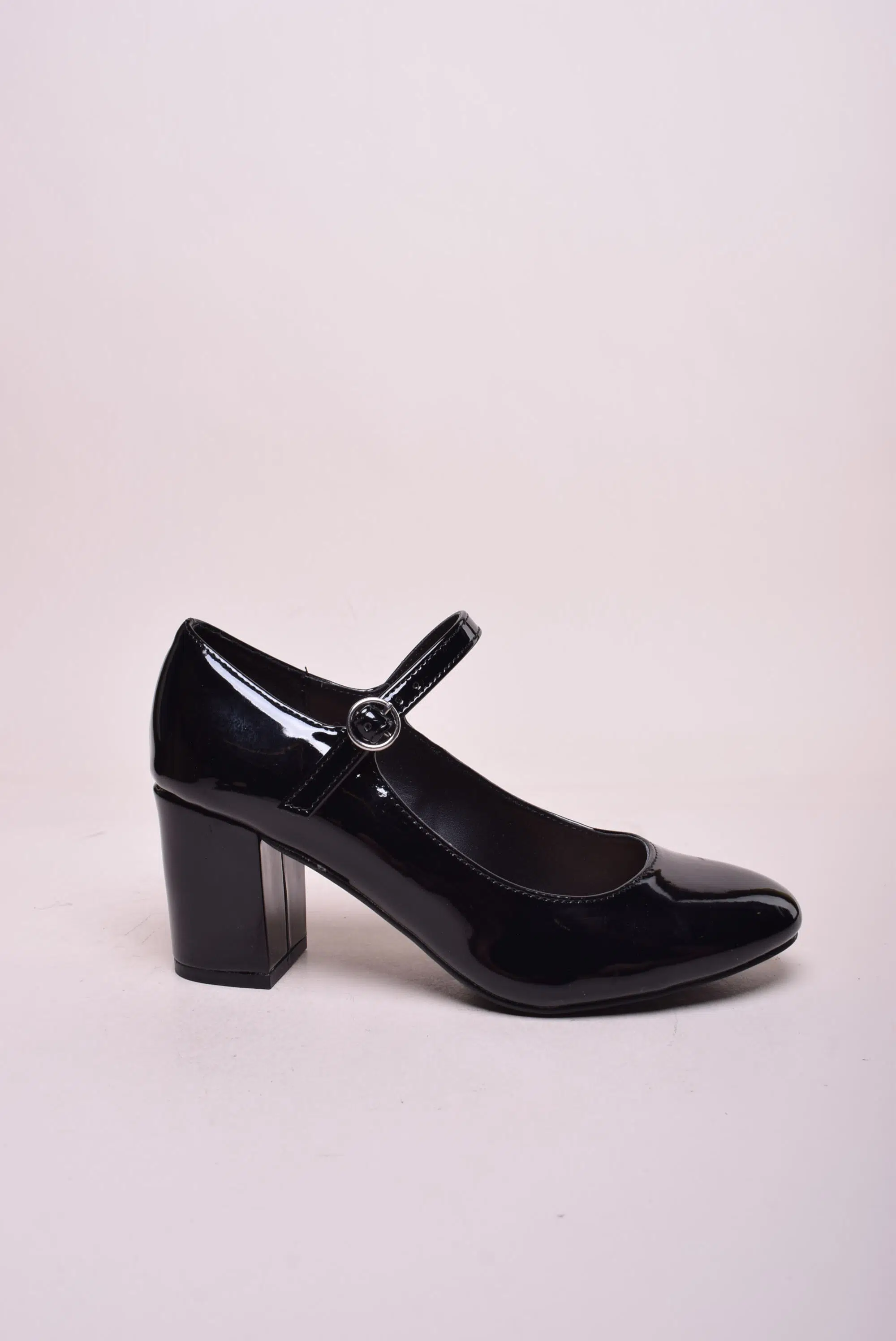 OUTLET - Pantofi dama lacuiti