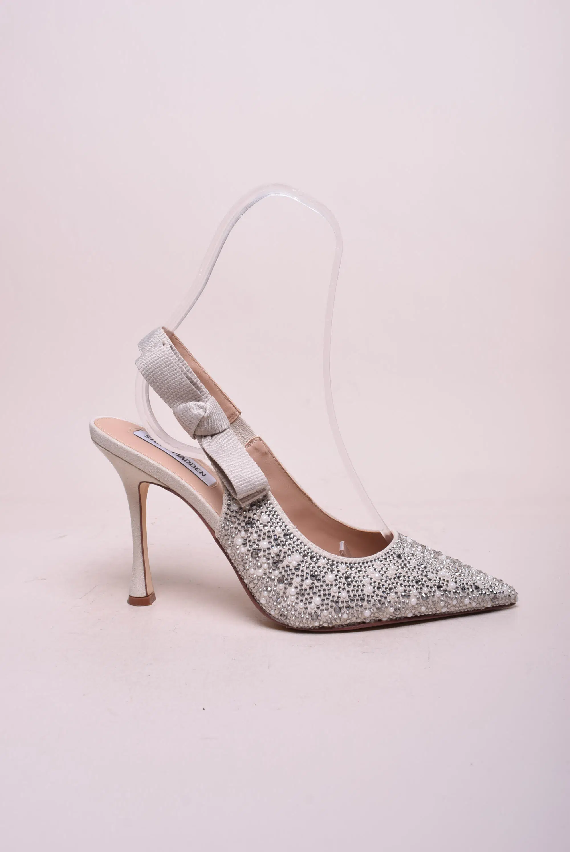 Second Hand - Pantofi dama stiletto cu pietricele, decupati in spate