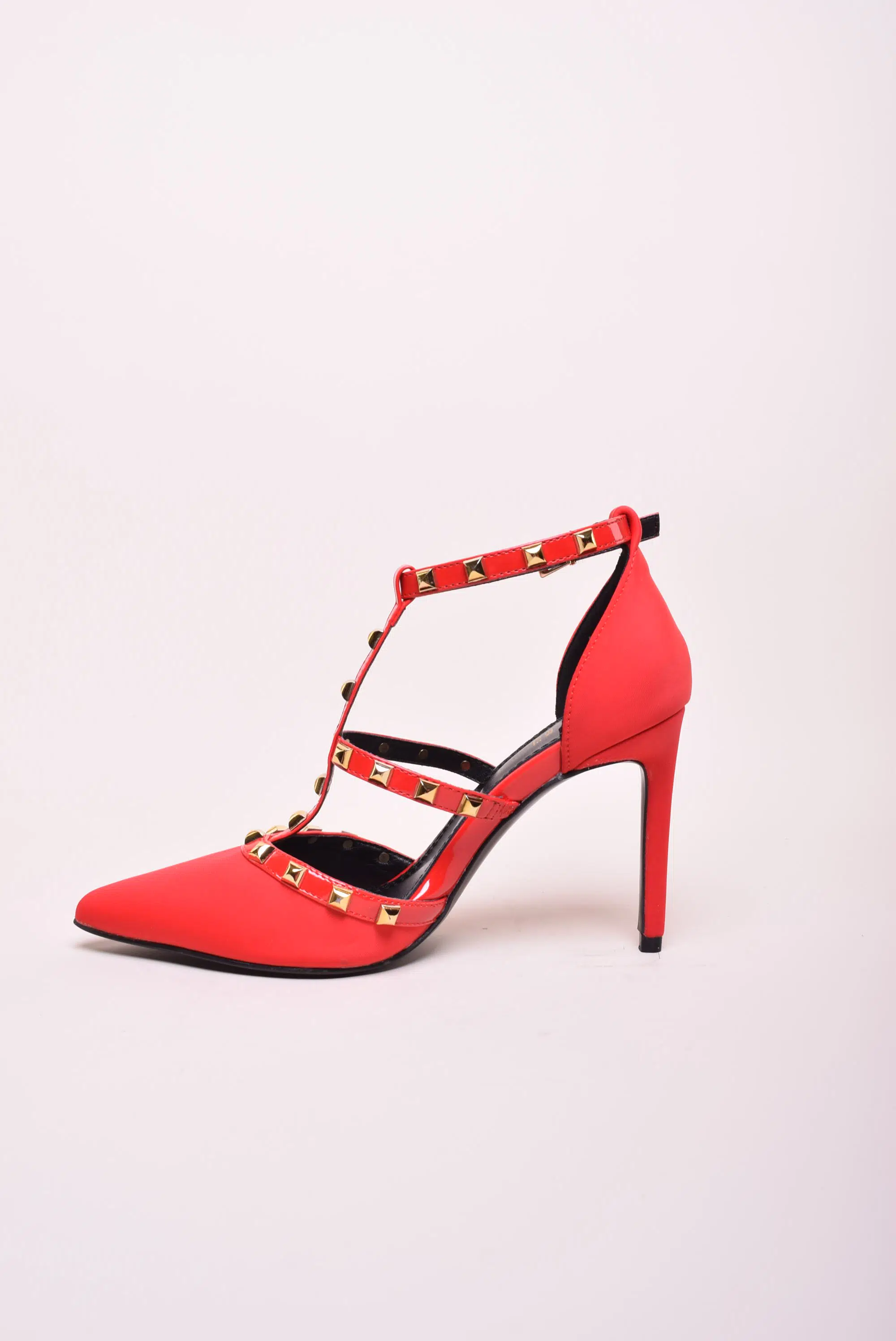 Pantofi dama stiletto decupati [3]