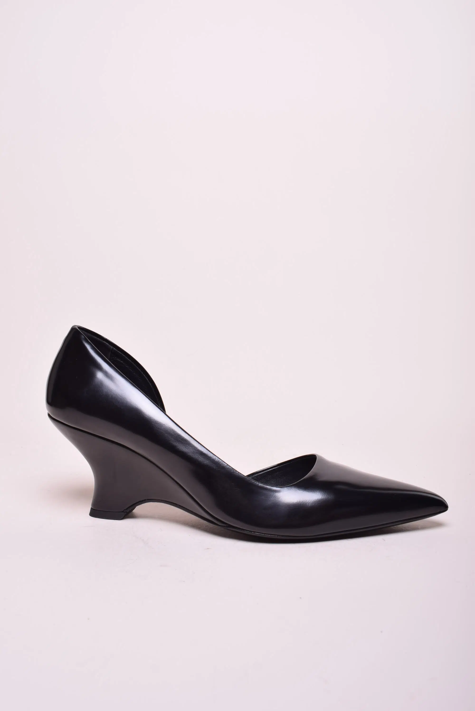 Pantofi dama stiletto decupati