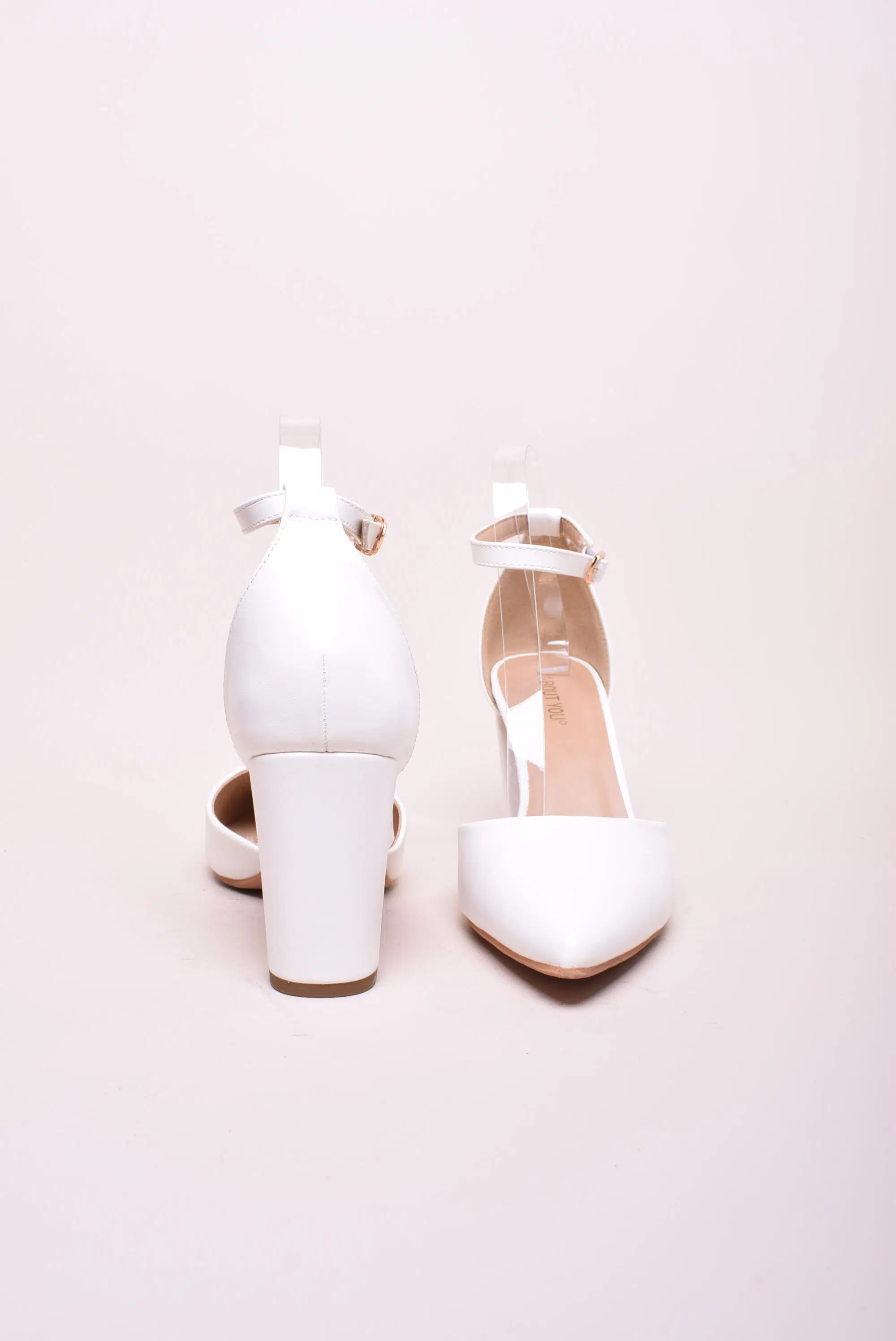 Pantofi dama stiletto decupati [2]