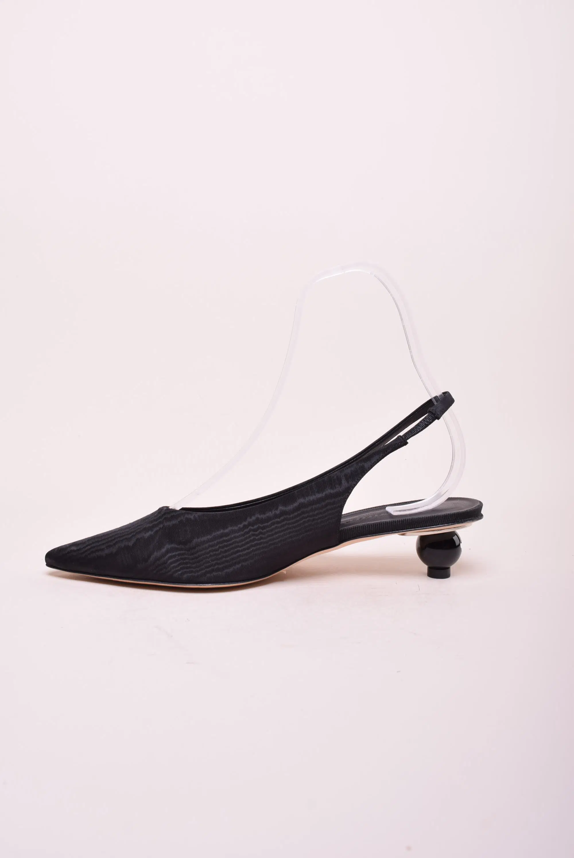 Pantofi dama stiletto decupati in spate [3]