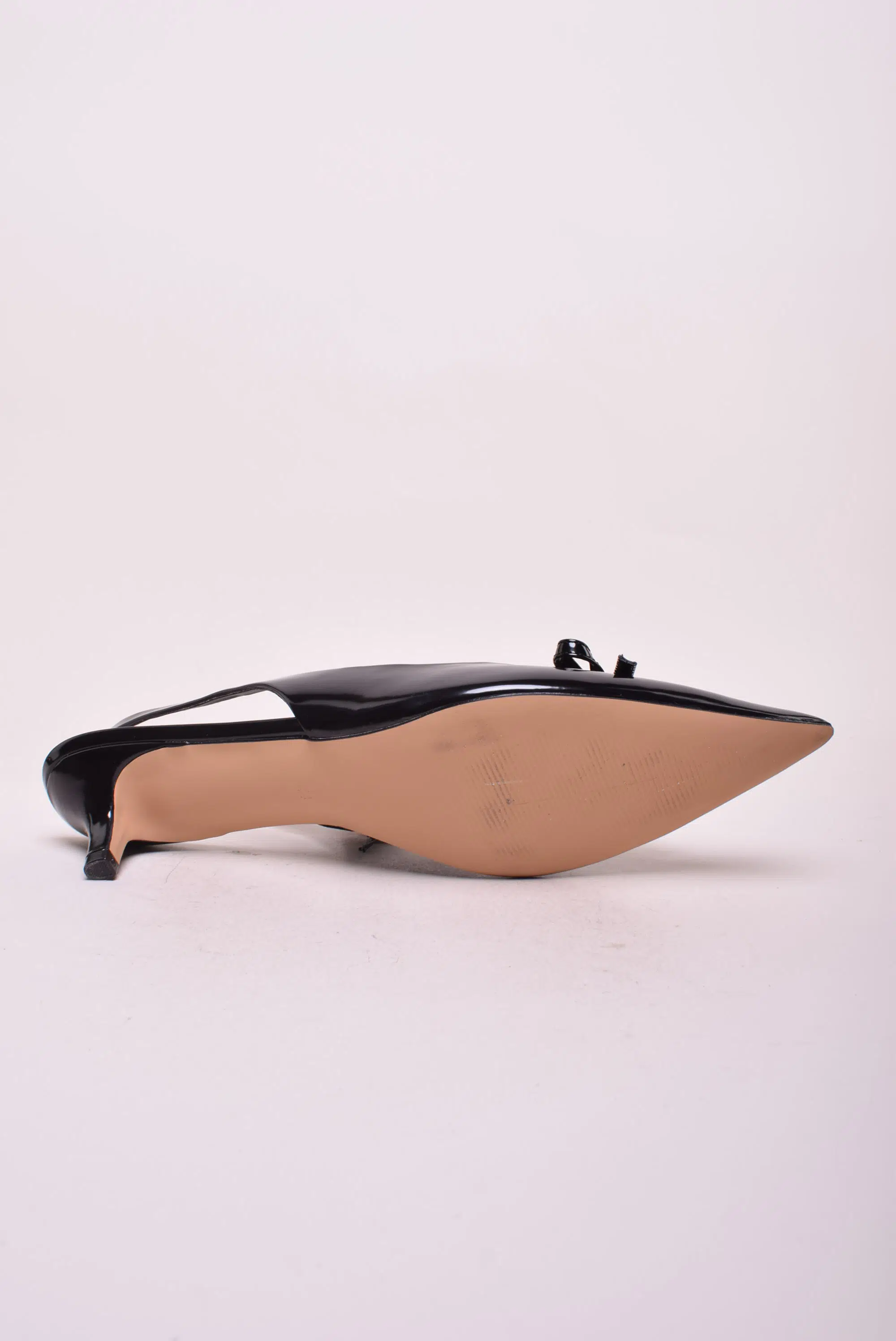 Pantofi dama stiletto decupati in spate, lacuiti [1]