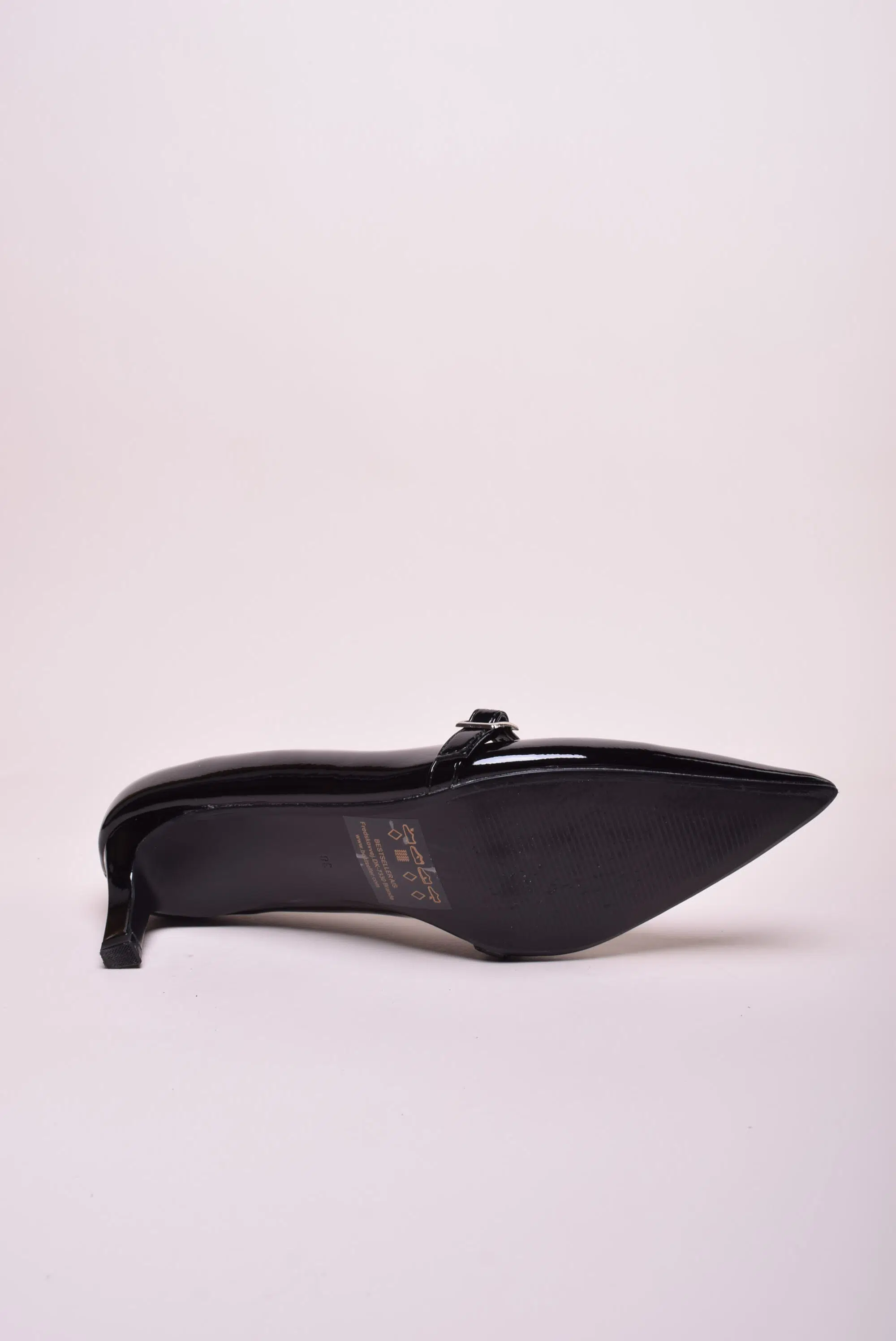 Pantofi dama stiletto lacuiti [1]