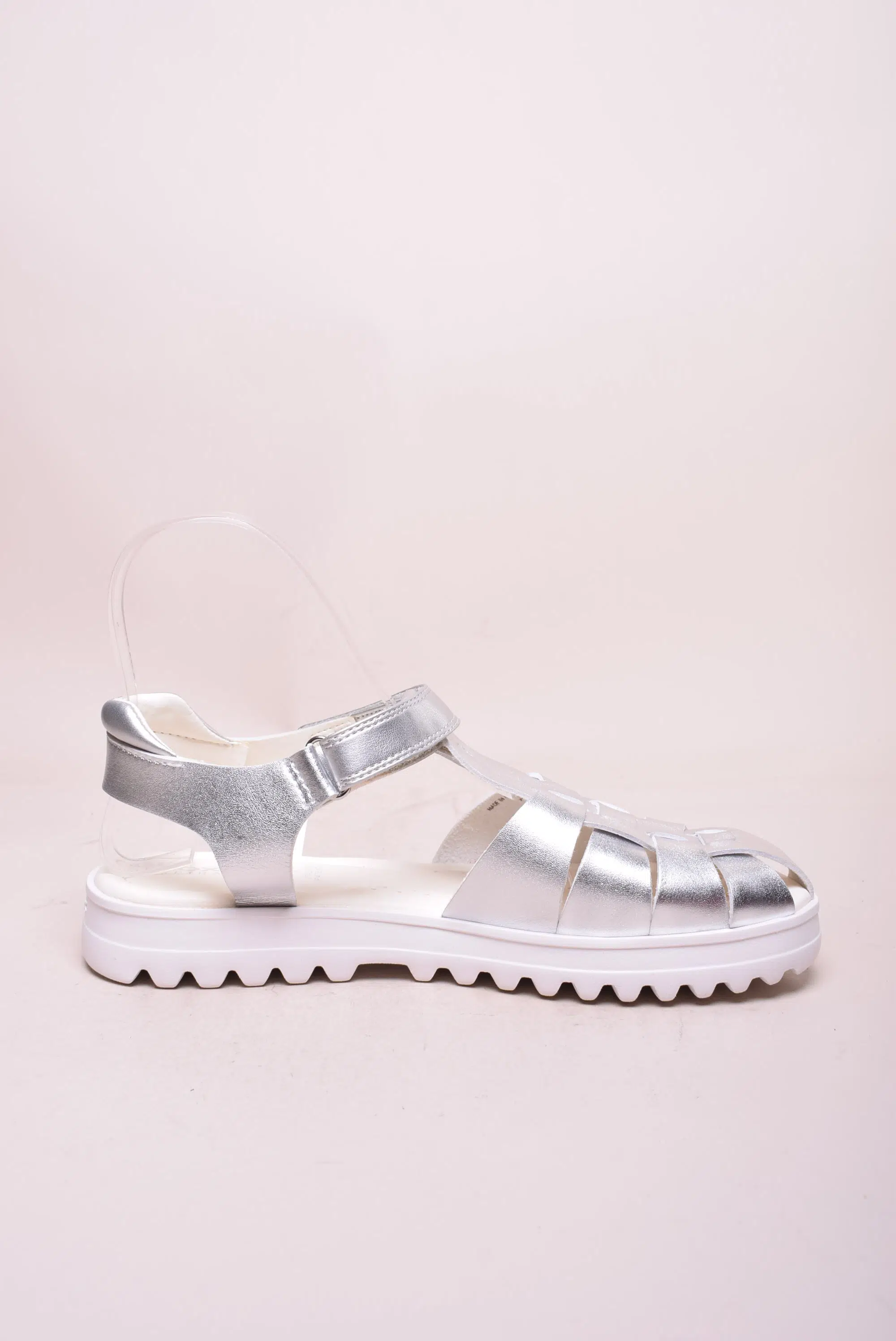 Pantofi fete decupati de vara [3]