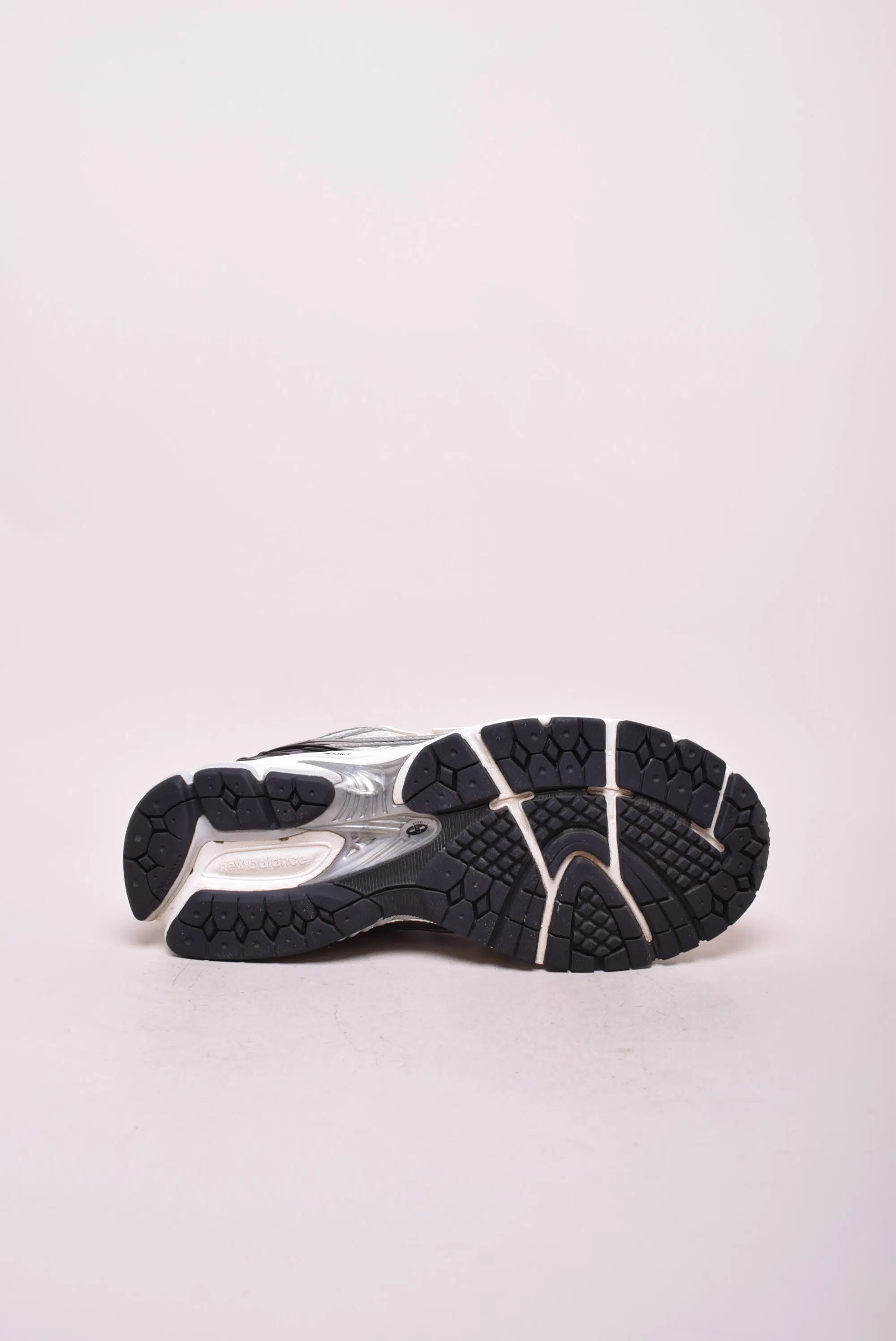 Sneakers unisex 1906R [1]