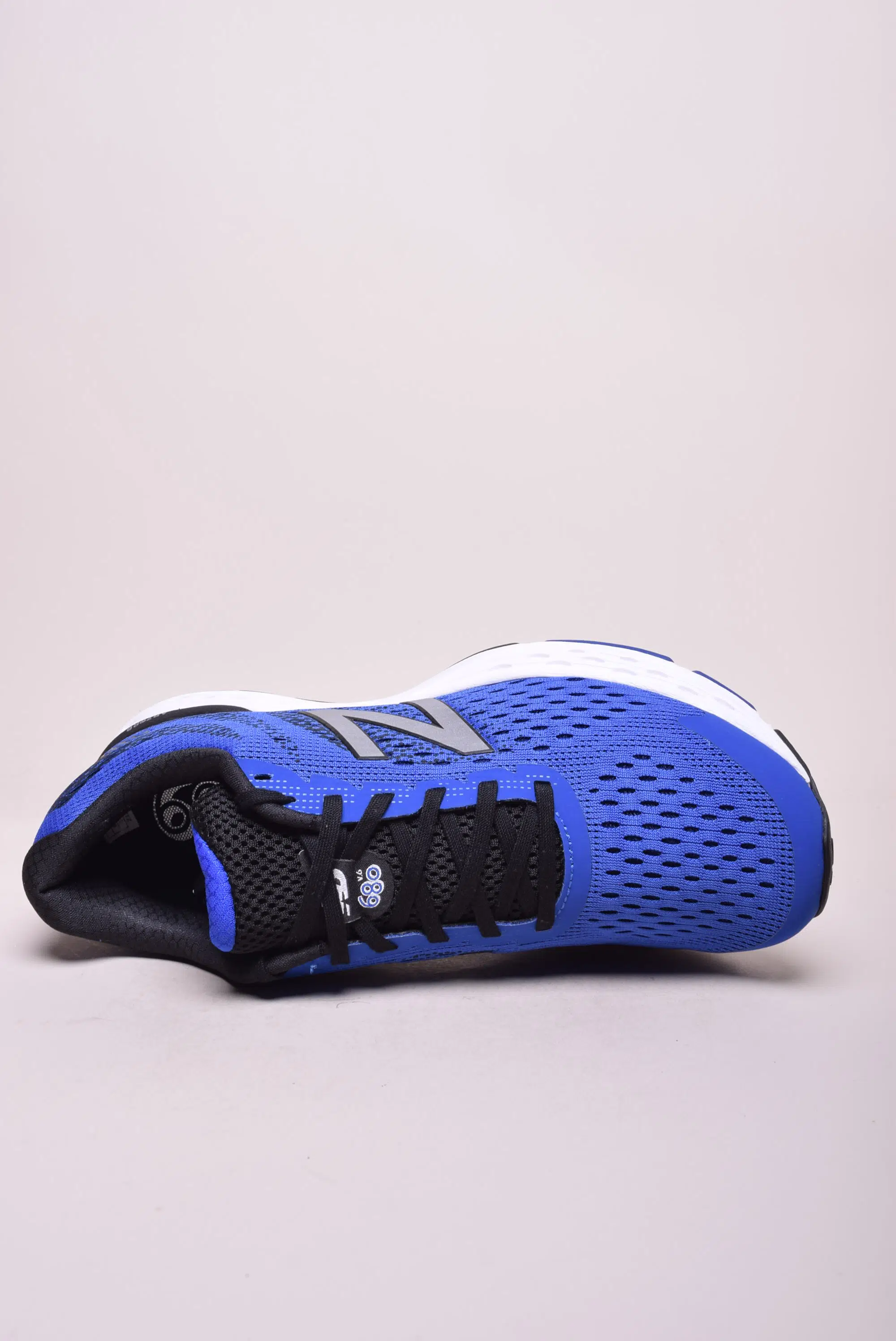 Pantofi sport barbati 680 [3]