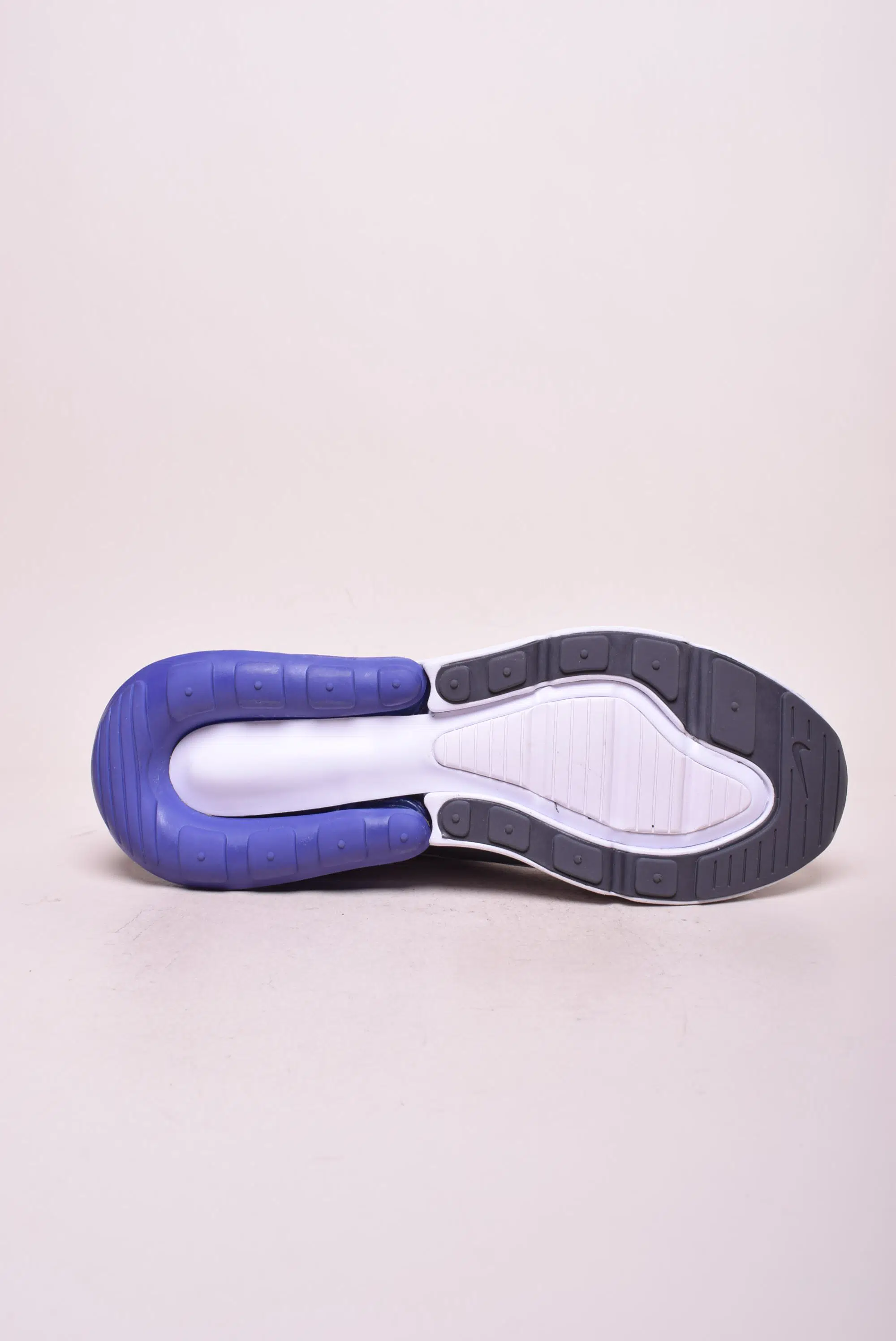 Pantofi sport barbati Air Max 270 [1]