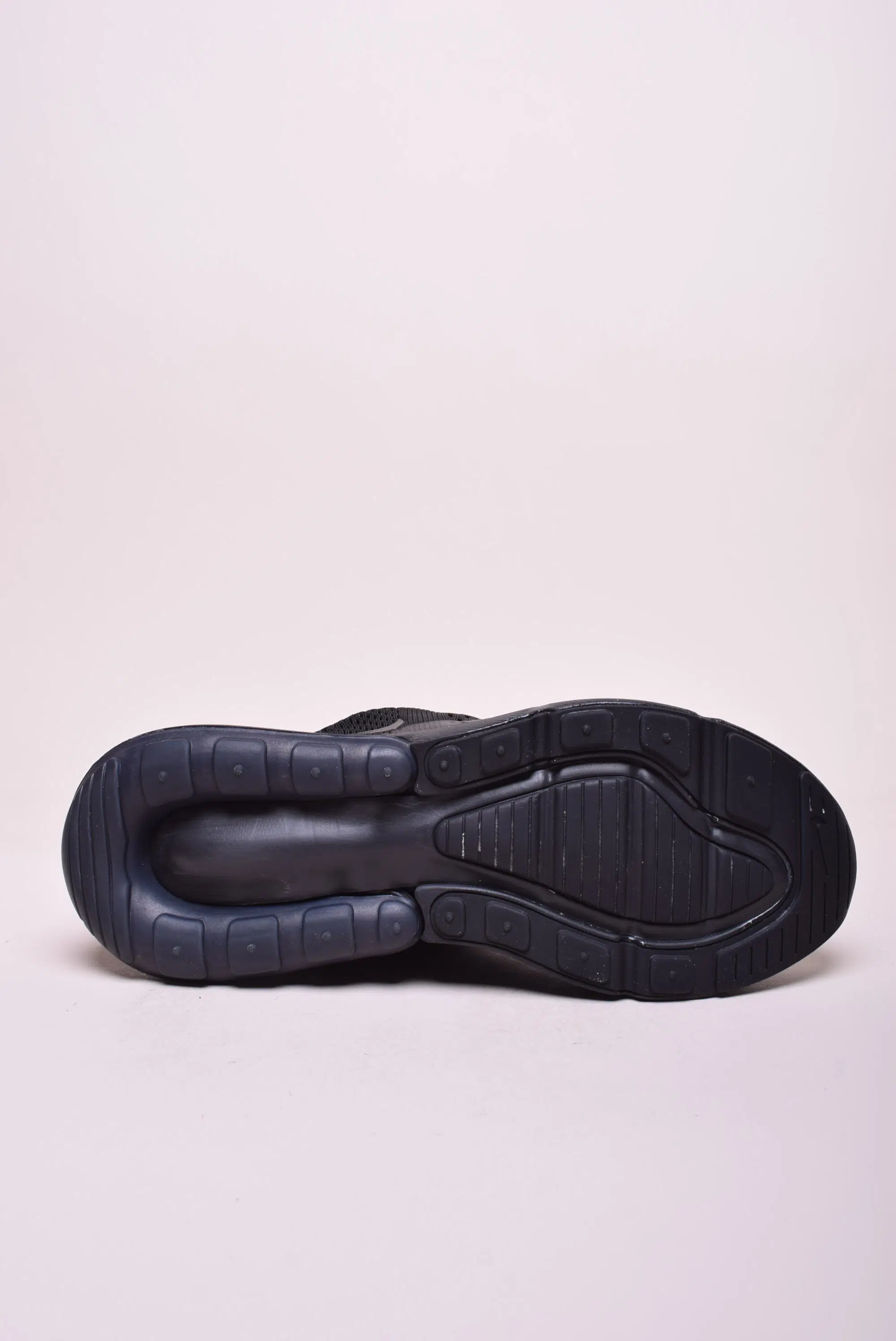 Pantofi sport barbati Air Max 270 [1]