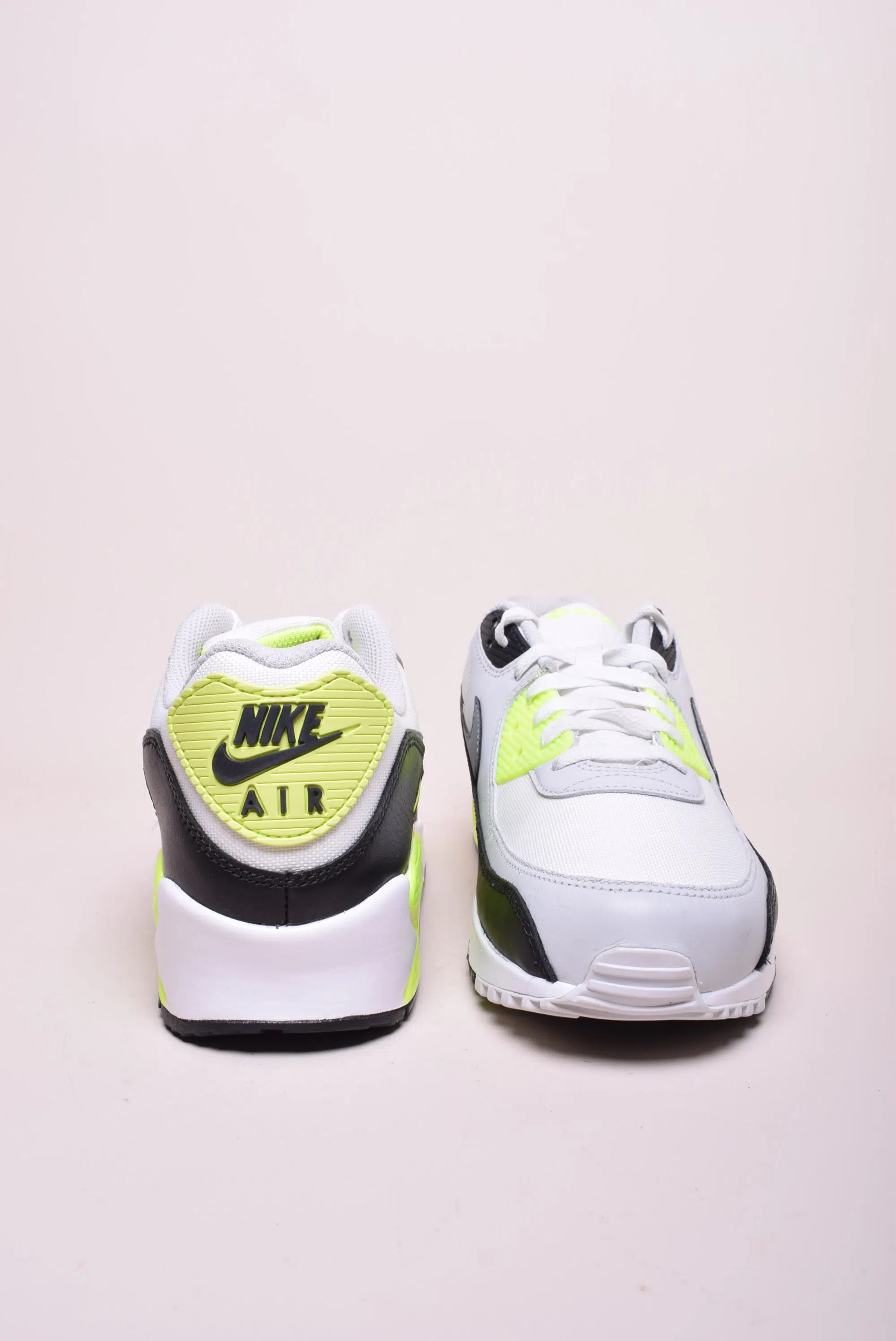 Pantofi sport barbati Air Max 90 GTX [2]