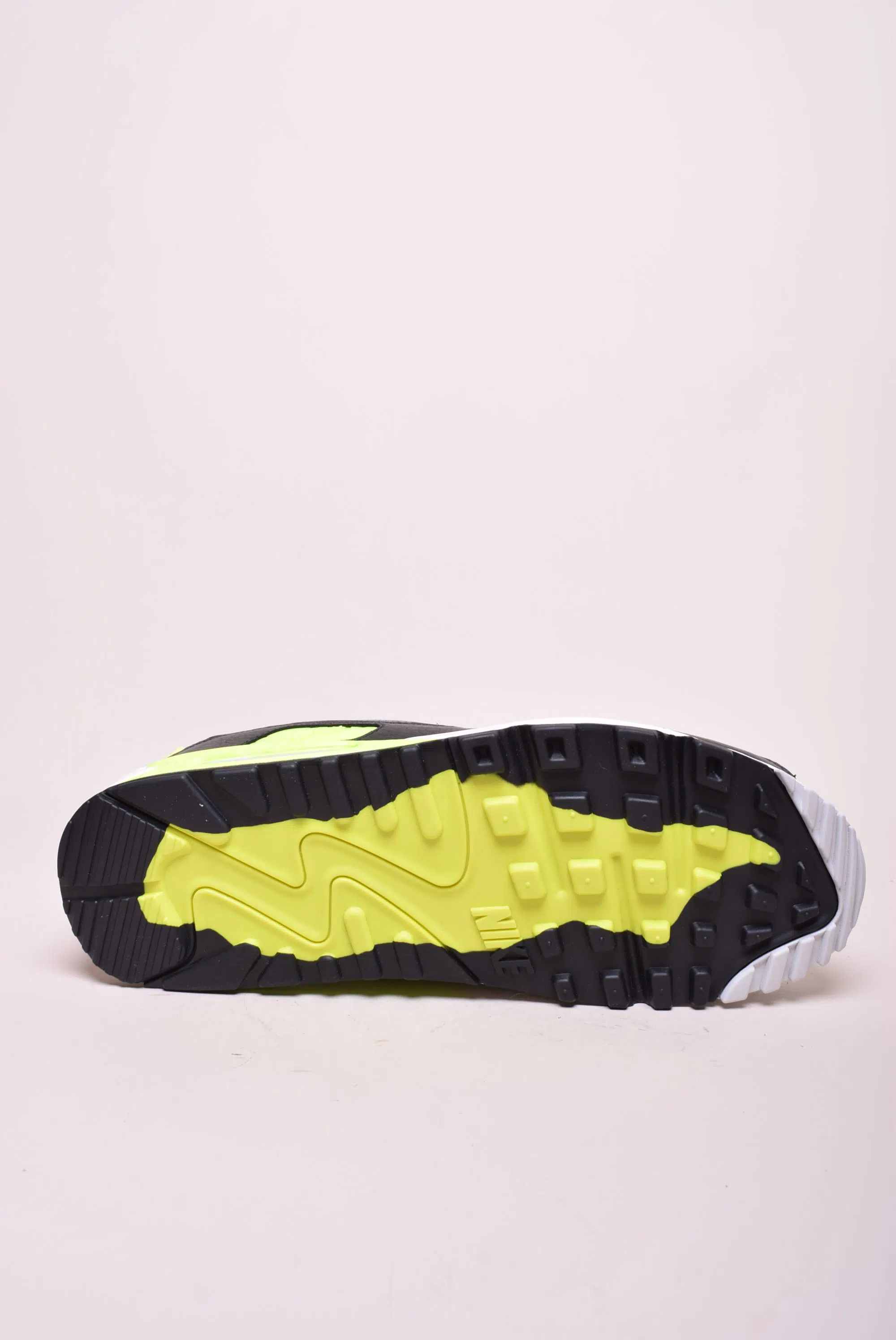 Pantofi sport barbati Air Max 90 GTX [1]