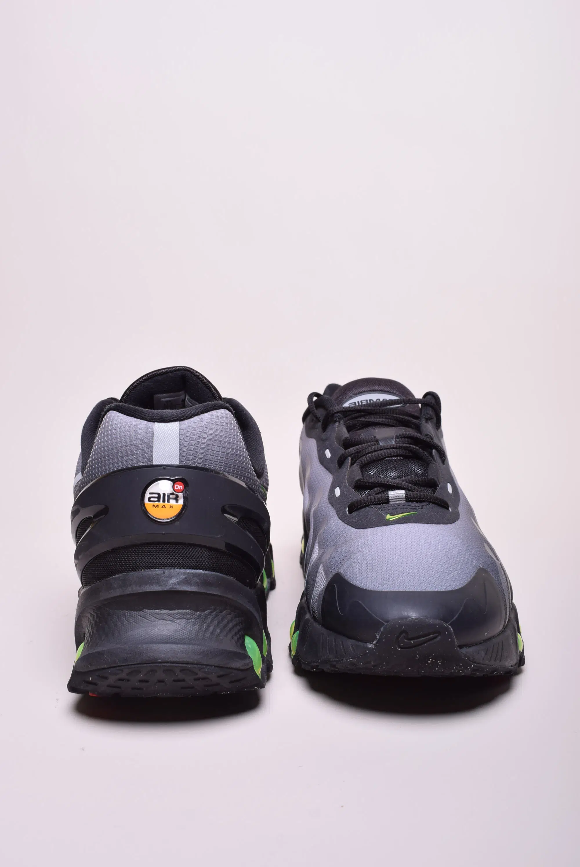Pantofi sport barbati Air Max DN [2]