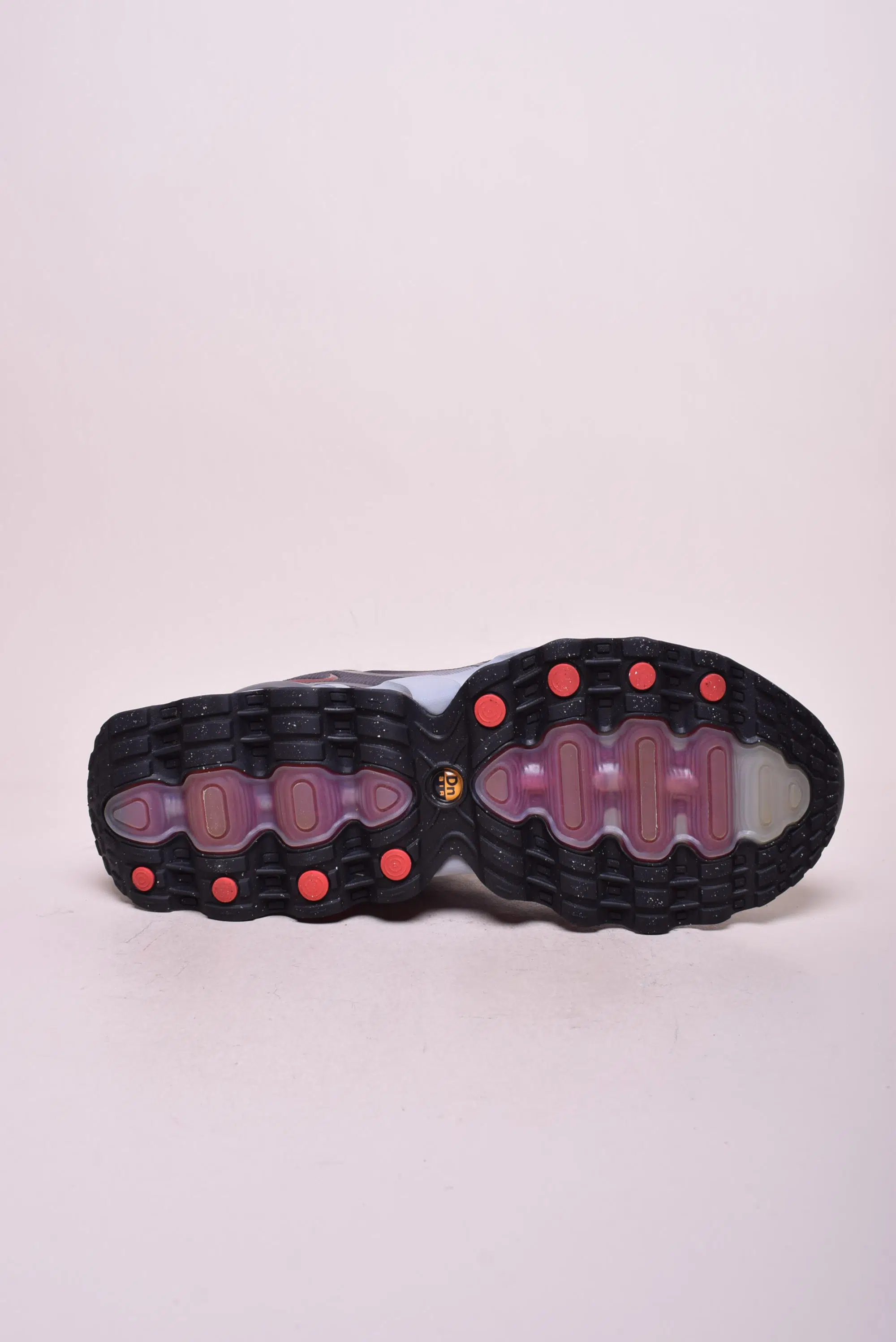 Pantofi sport barbati Air Max DN8 [1]