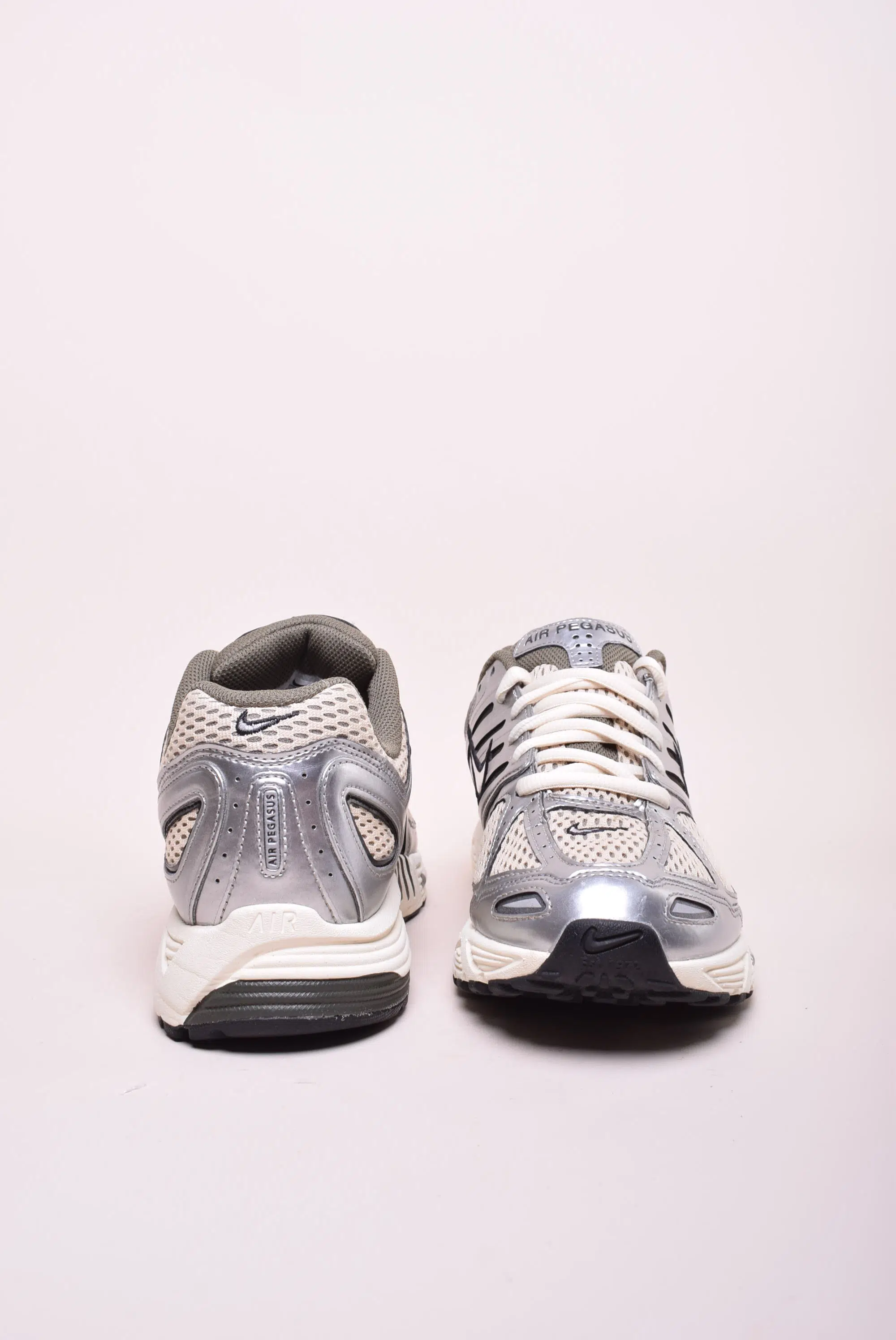 Pantofi sport barbati Air Pegasus 2005 [2]