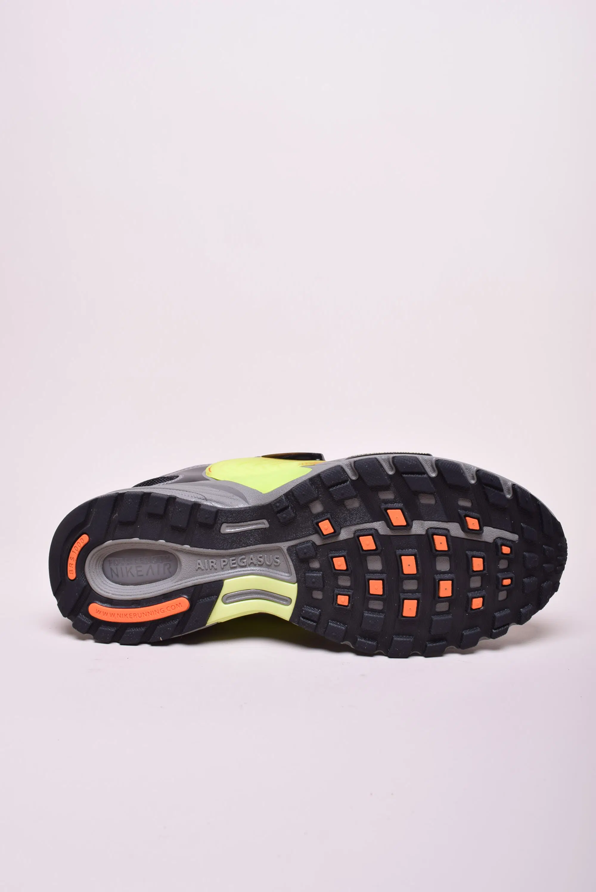 Pantofi sport barbati Air Pegasus Wave [1]