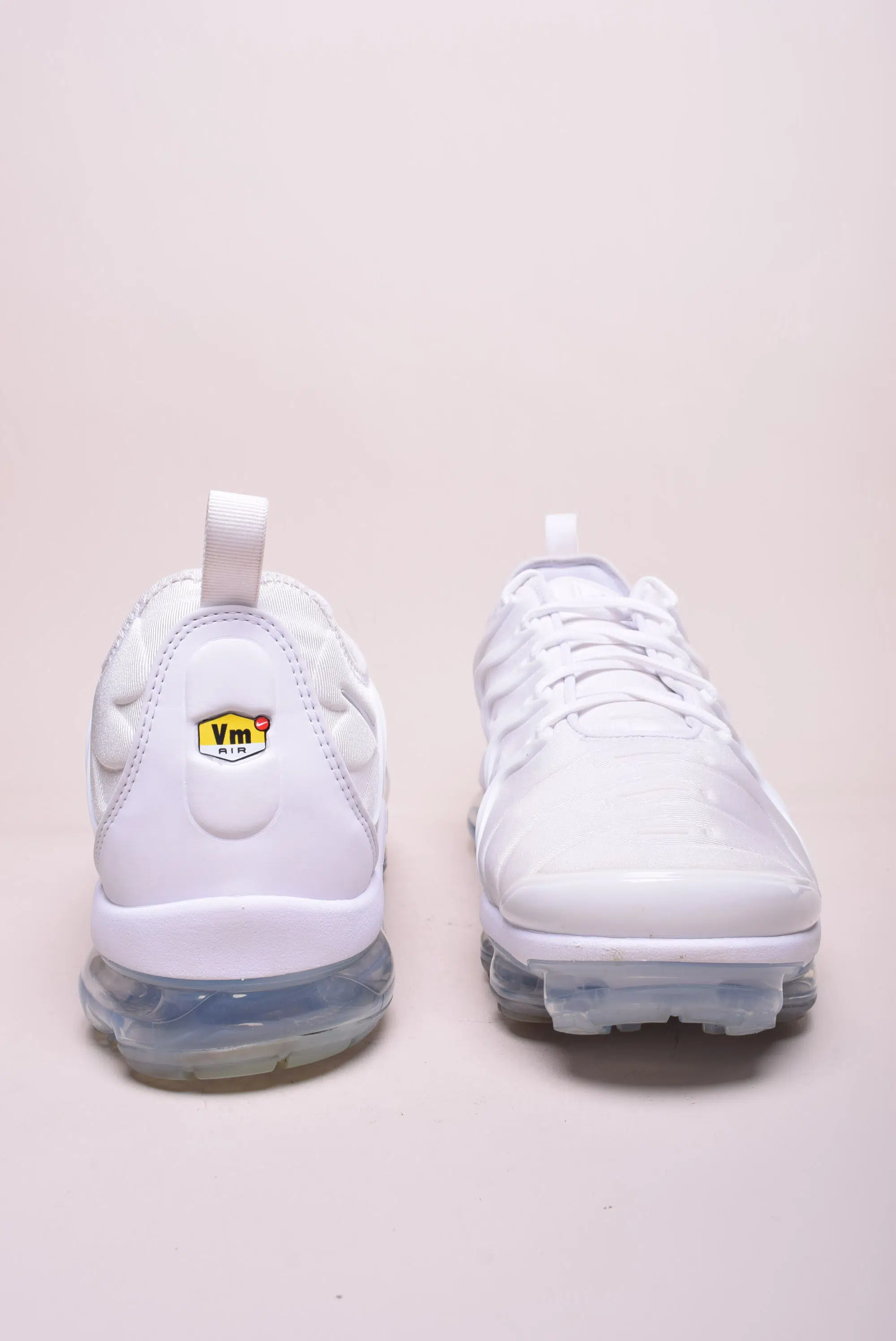 Pantofi sport barbati Air Vapormax Plus [2]