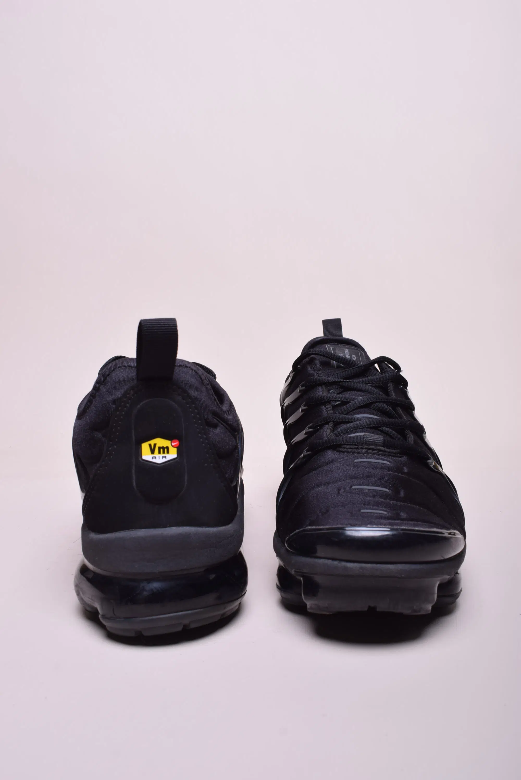 Pantofi sport barbati Air Vapormax Plus [2]